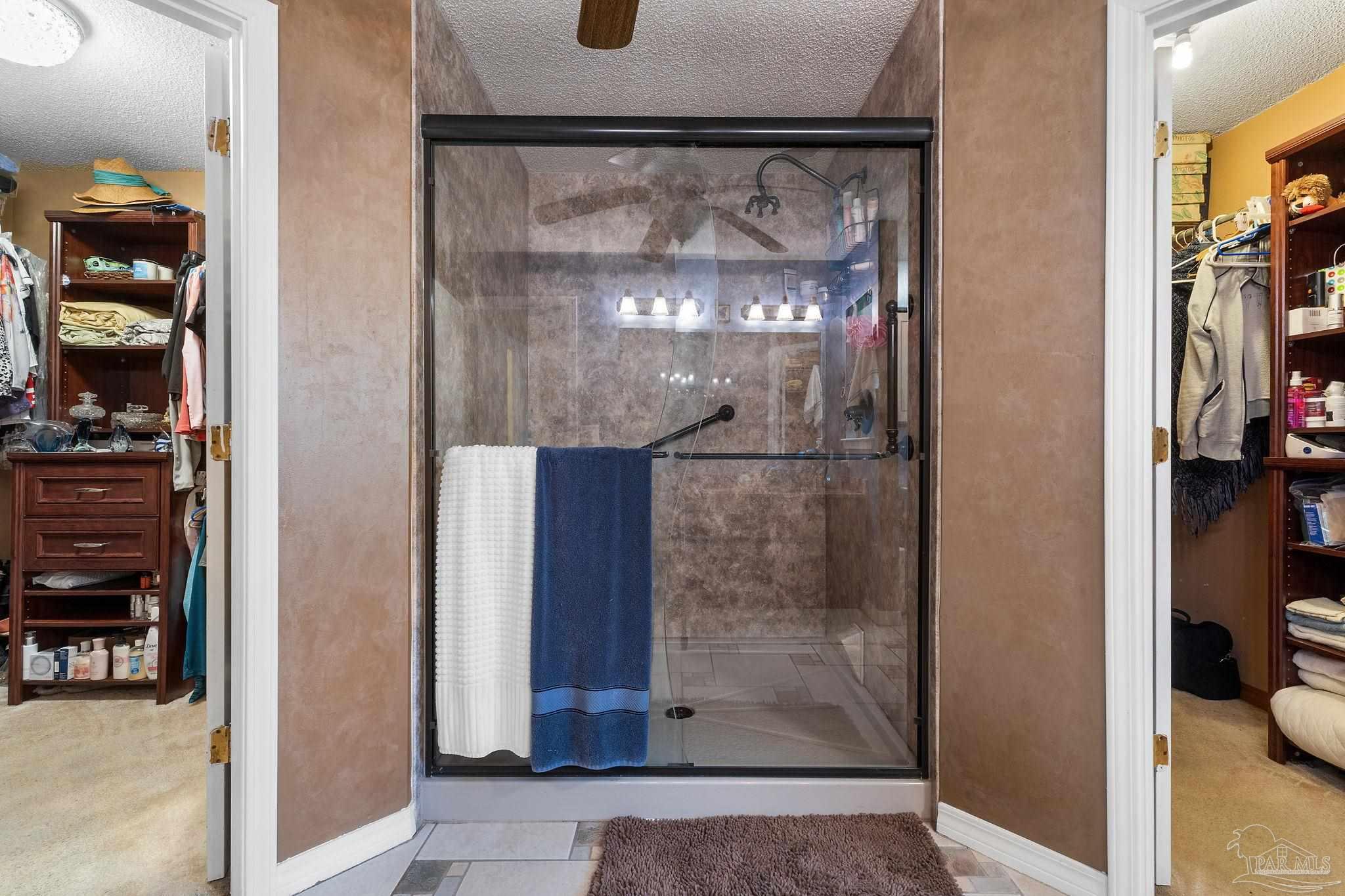 1305 Little Creek Cir
