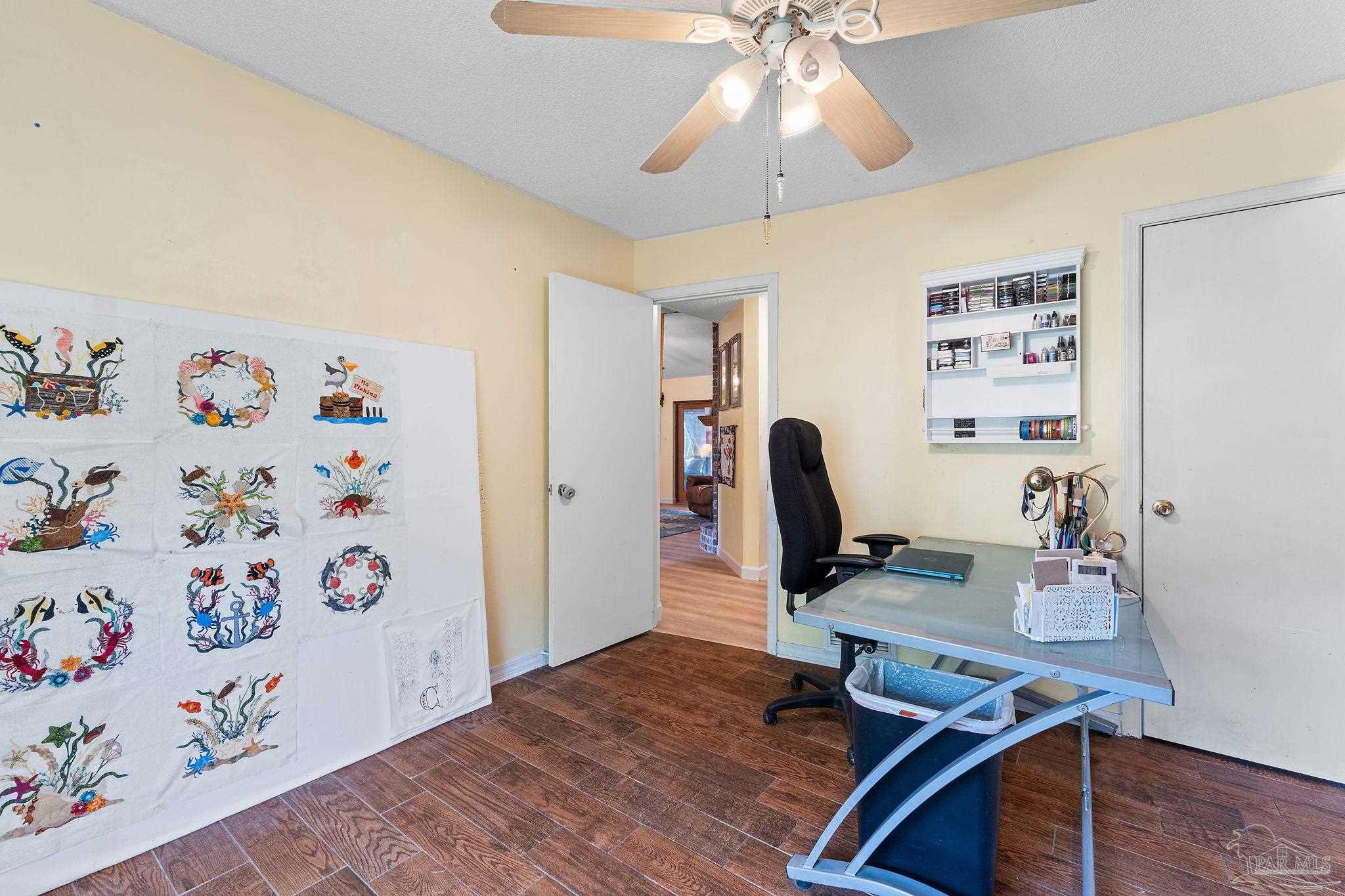 1305 Little Creek Cir
