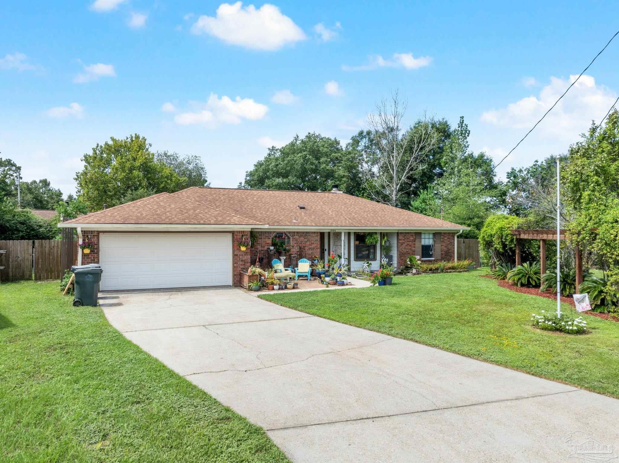 1305 Little Creek Cir
