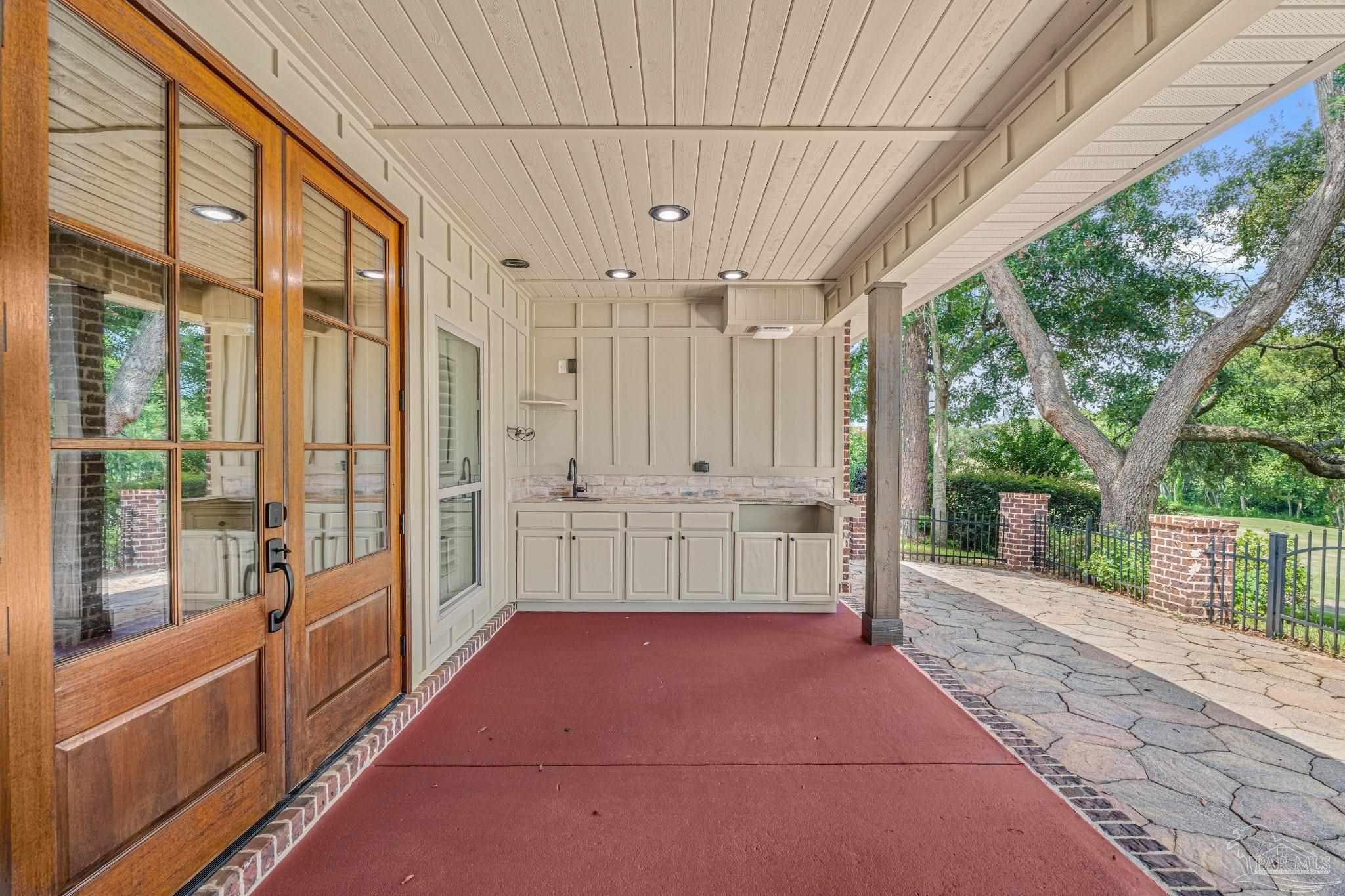 3186 Bobby Jones Dr