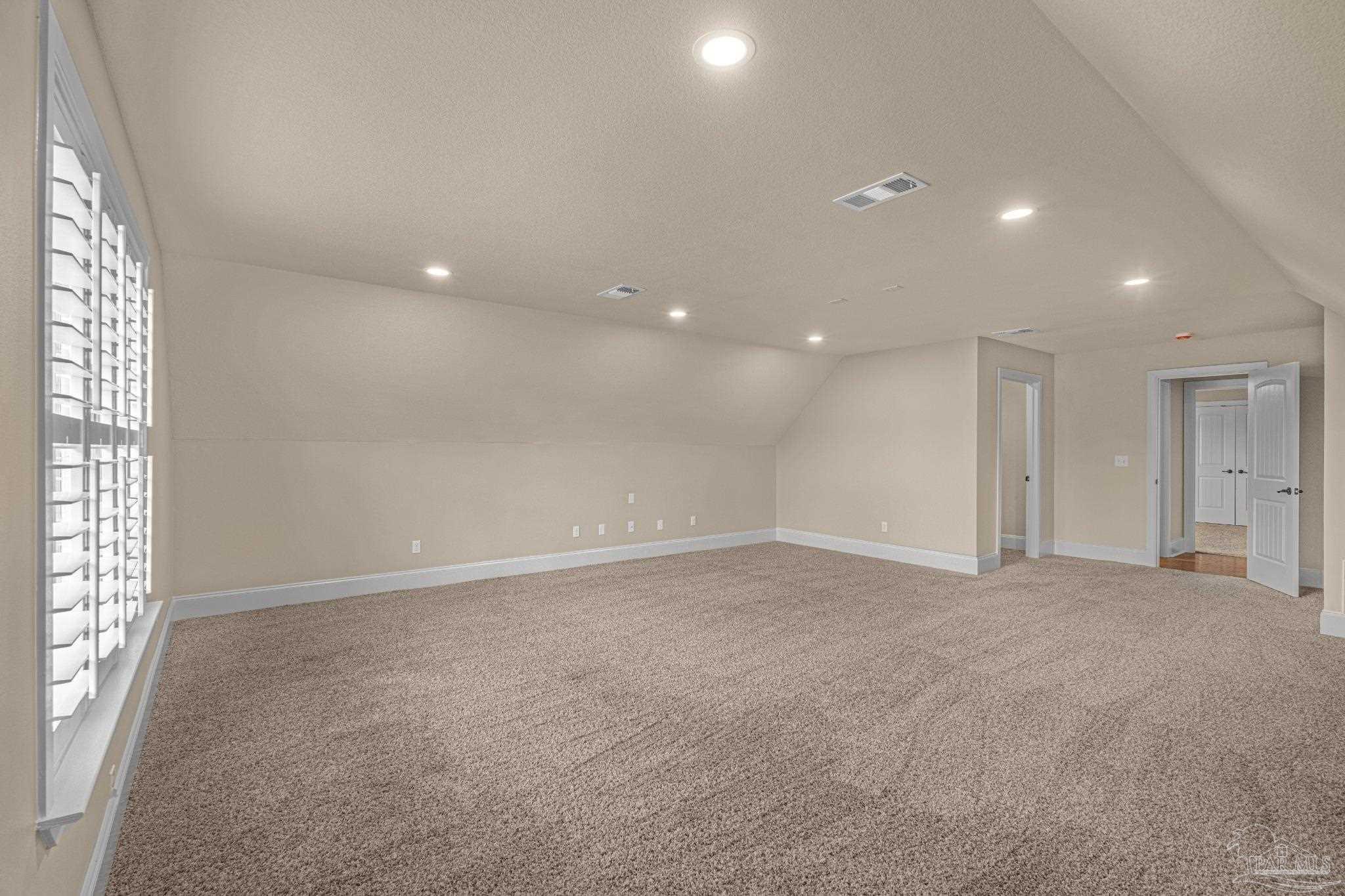 3186 Bobby Jones Dr