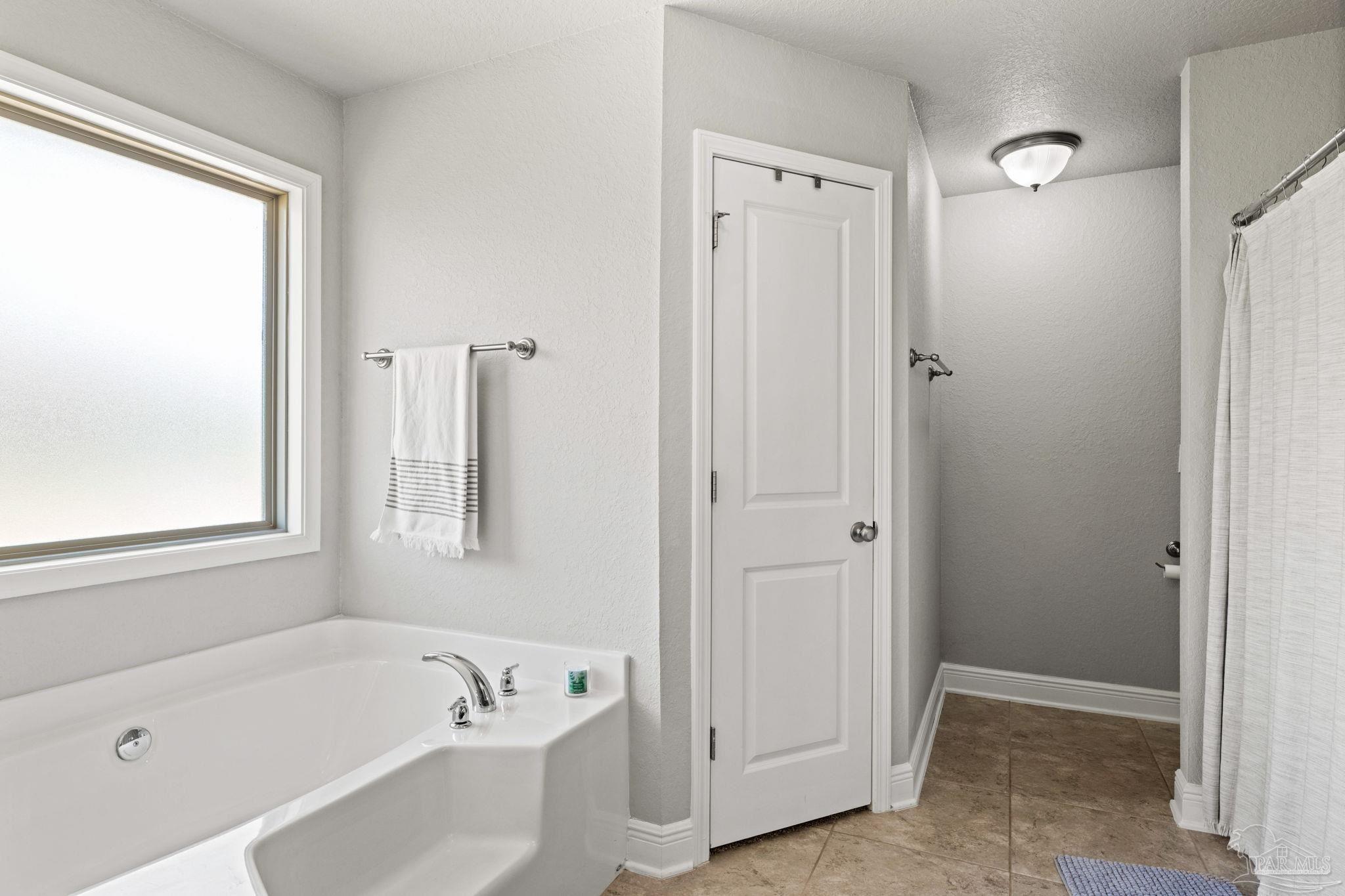 6446 Benelli Dr