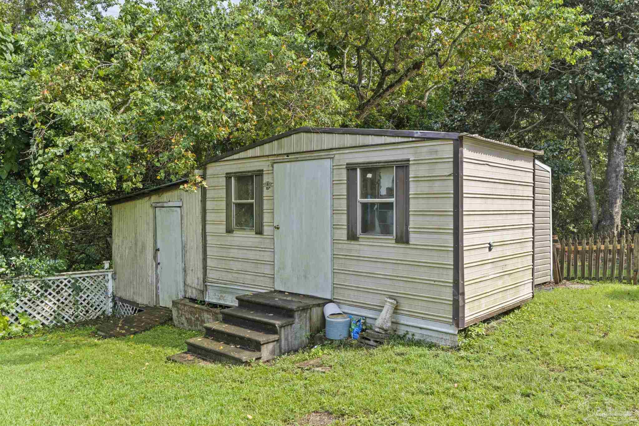 410 Bartow Ave