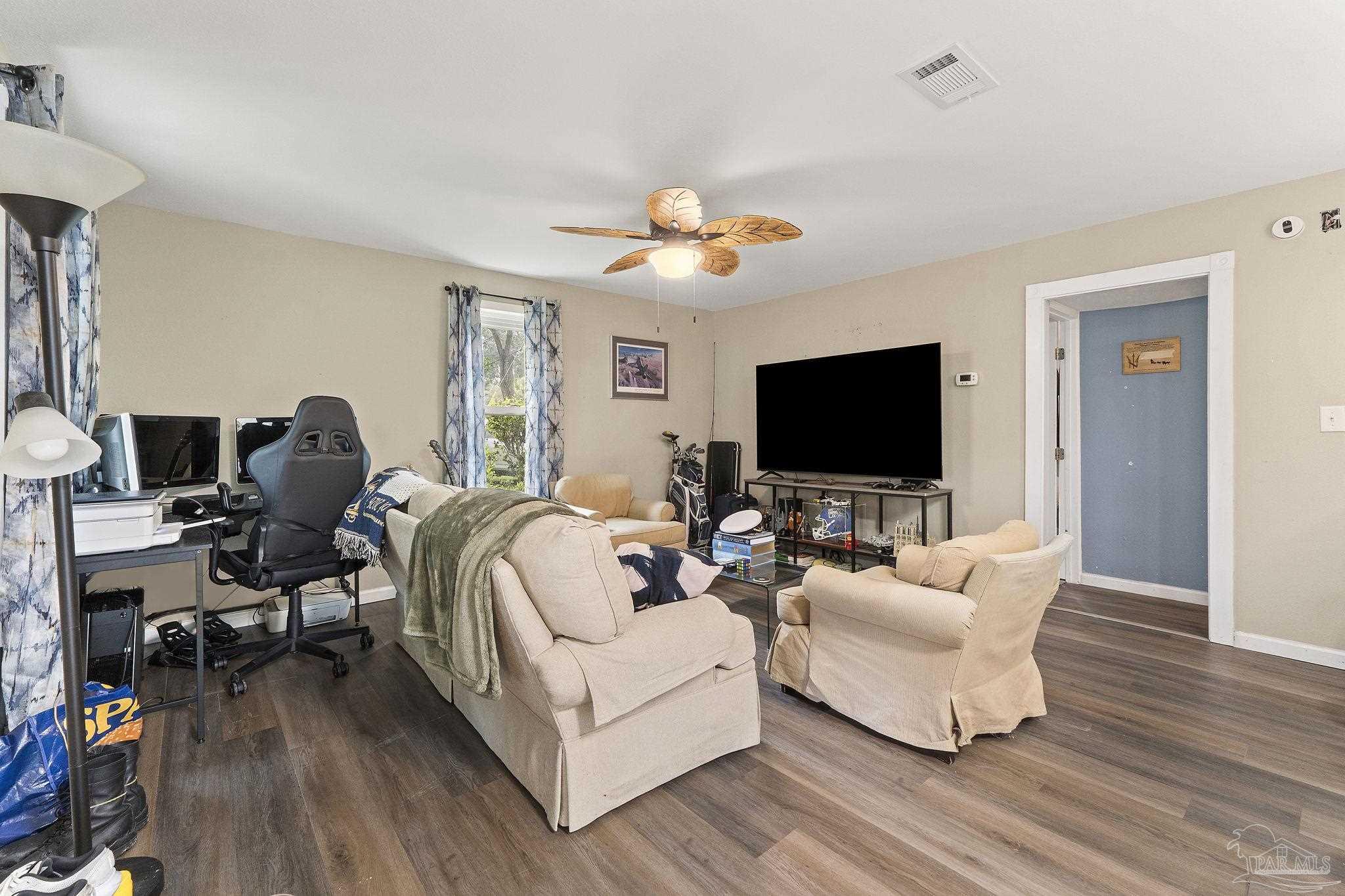 410 Bartow Ave
