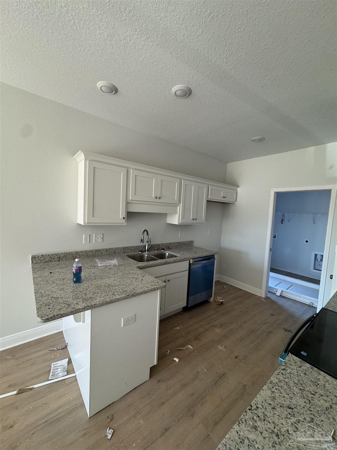3325 N Hwy 29