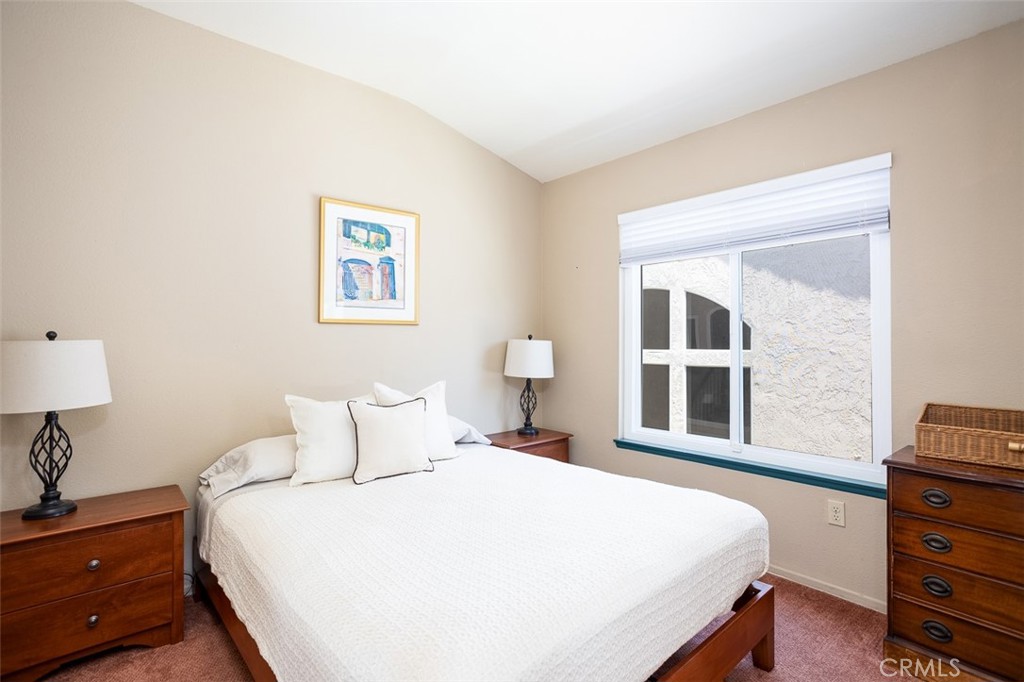 5444 Camino Playa Malaga