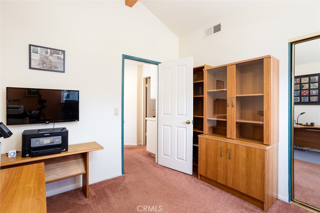 5444 Camino Playa Malaga