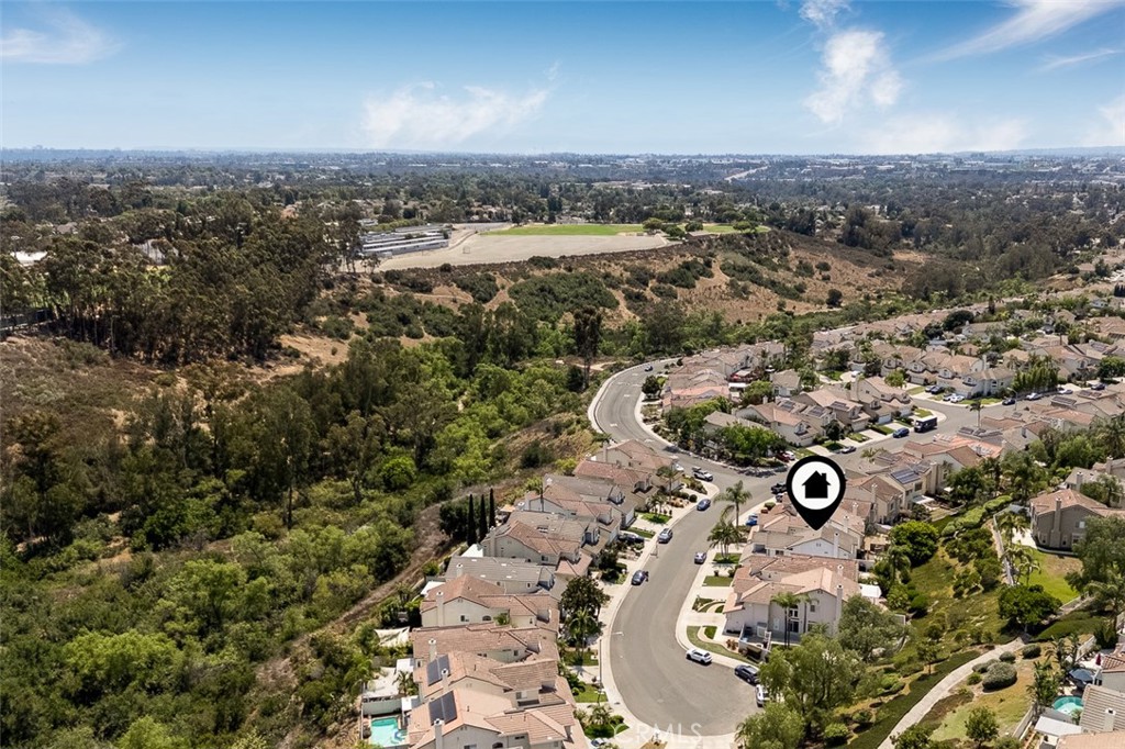 5444 Camino Playa Malaga