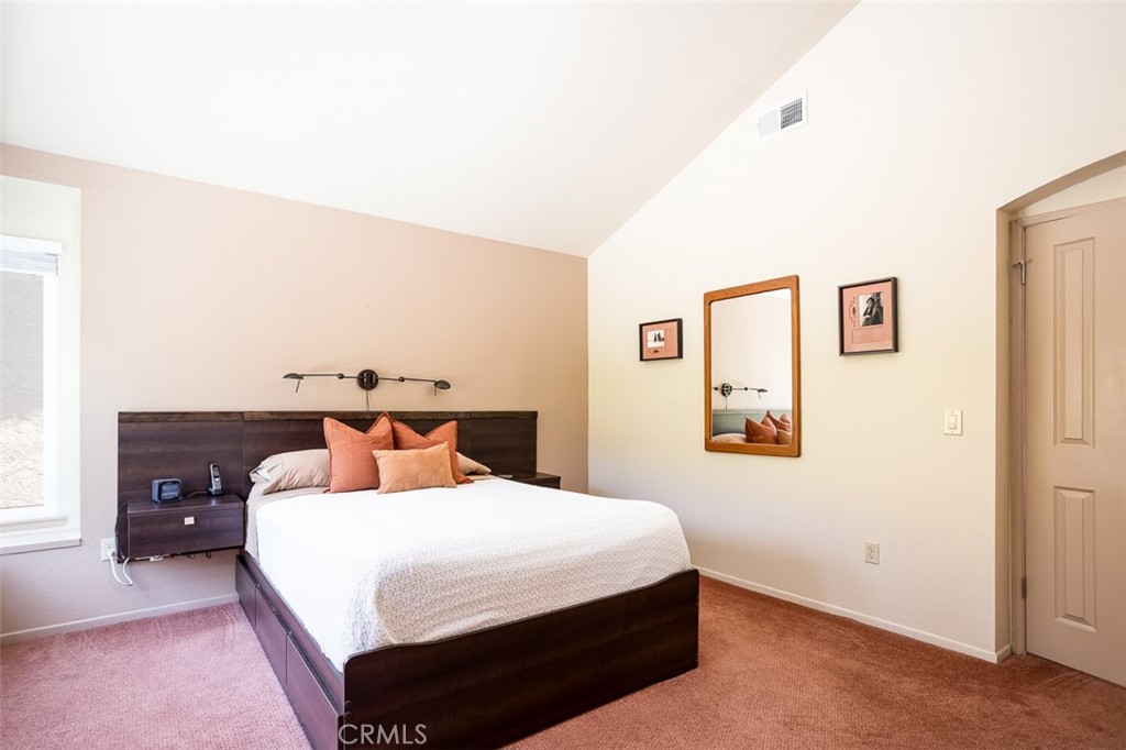 5444 Camino Playa Malaga