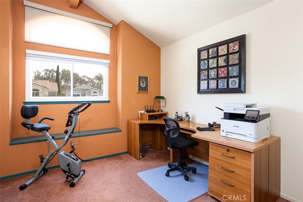 5444 Camino Playa Malaga