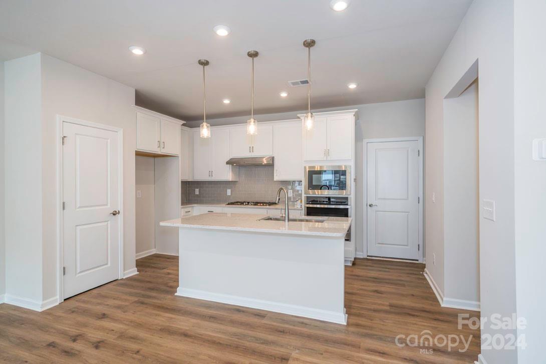 118-B Berkeley Avenue