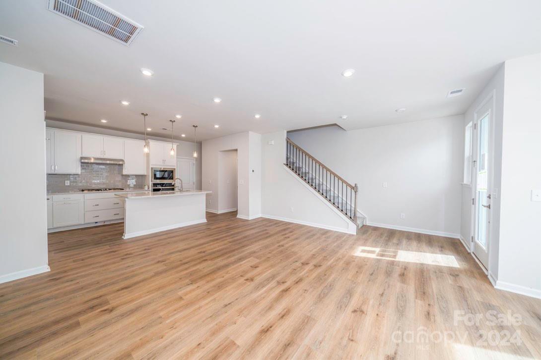 118-B Berkeley Avenue