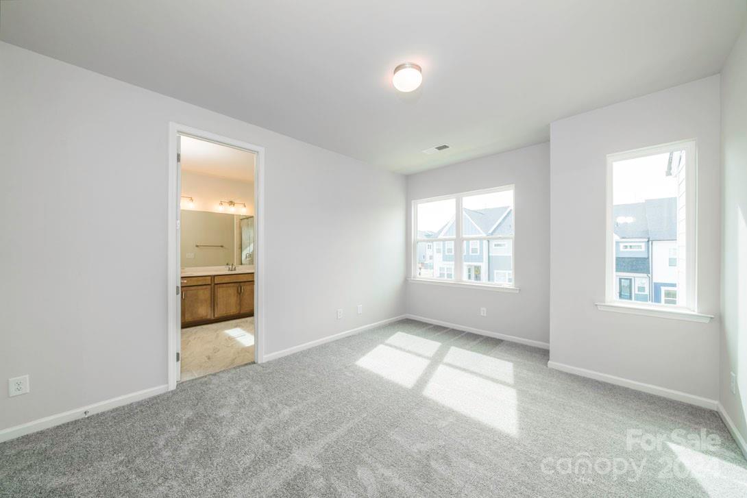 118-B Berkeley Avenue