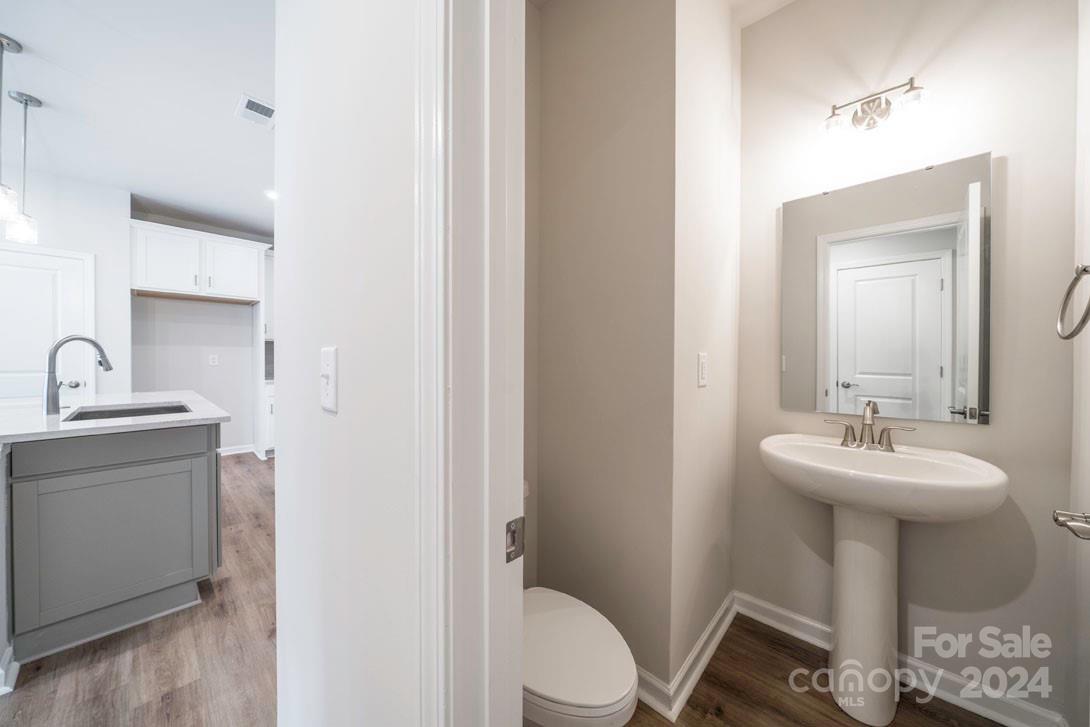 118-B Berkeley Avenue