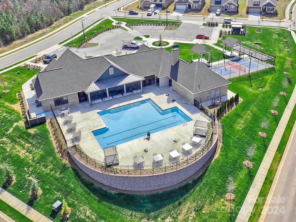 9004 Statesman Drive