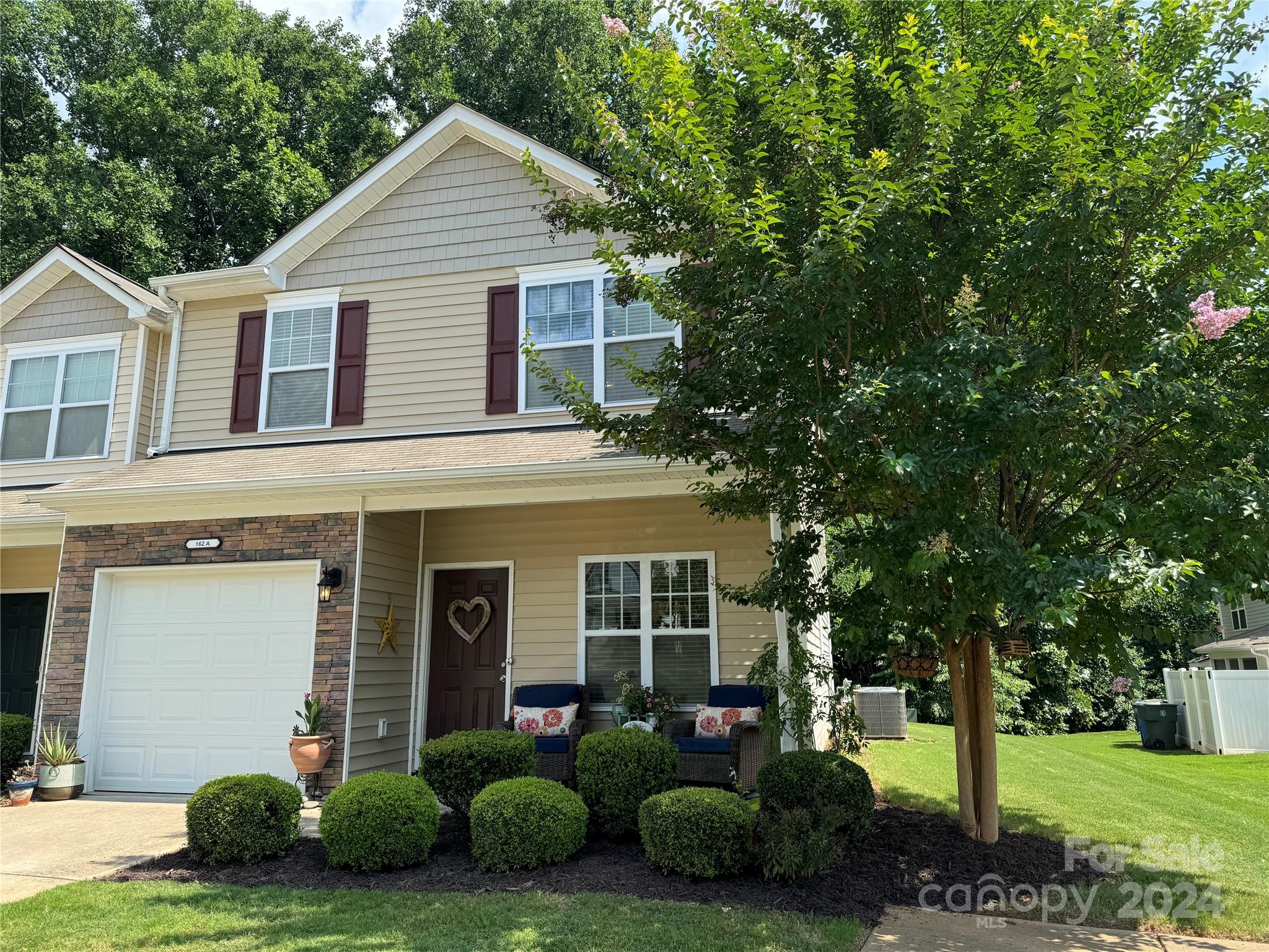 162 Limerick Road Unit: A