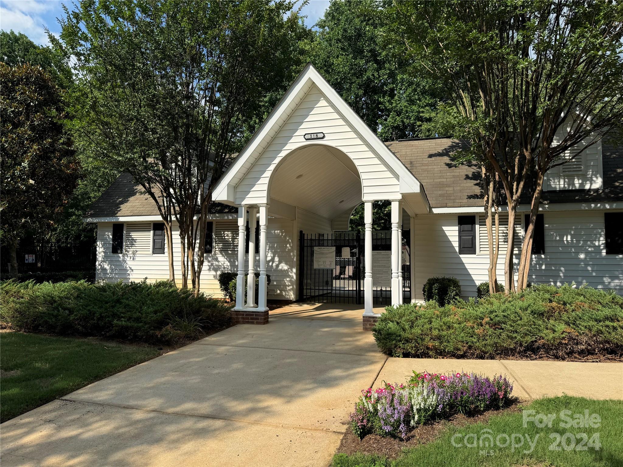 162 Limerick Road Unit: A