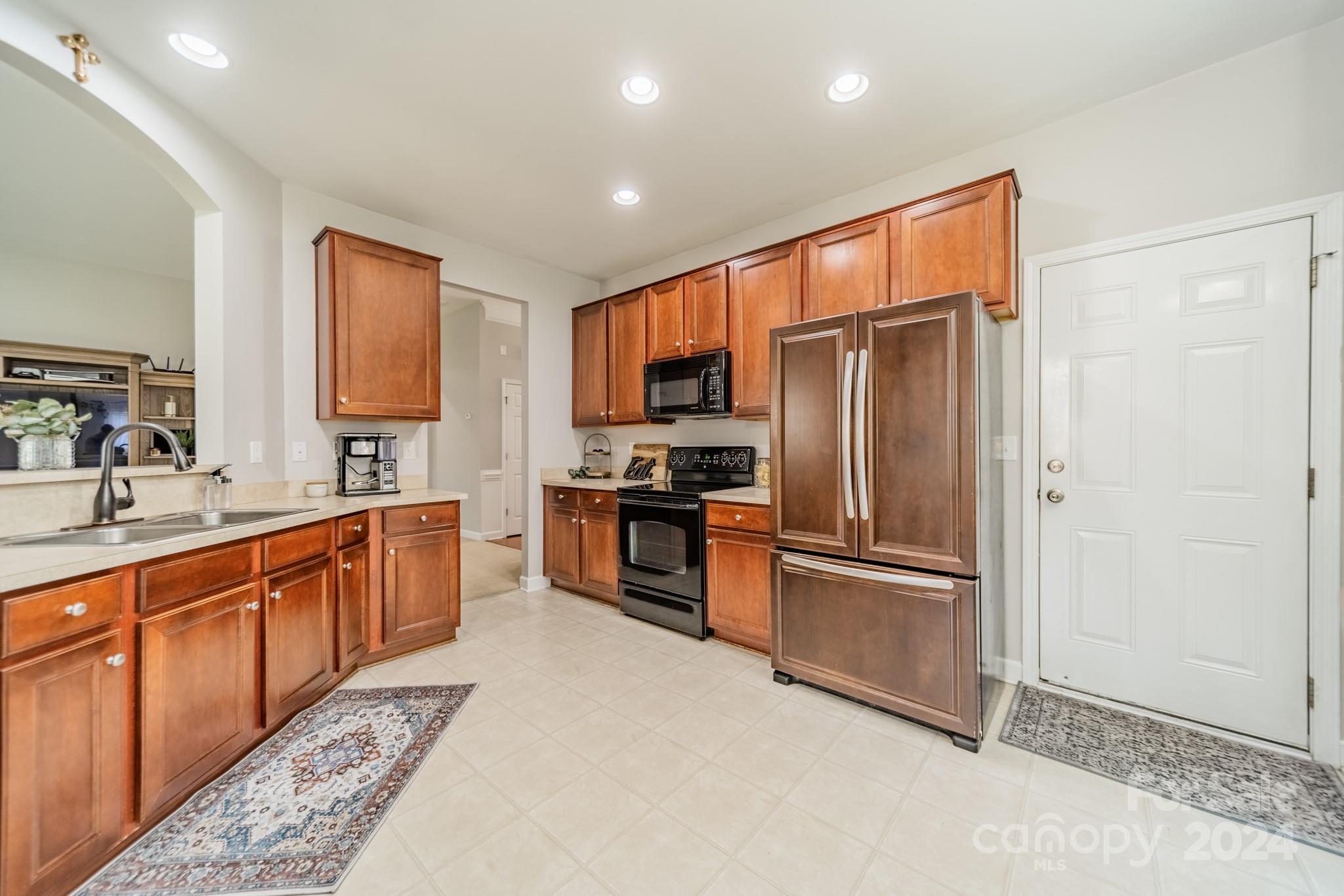 232 Golden Valley Drive