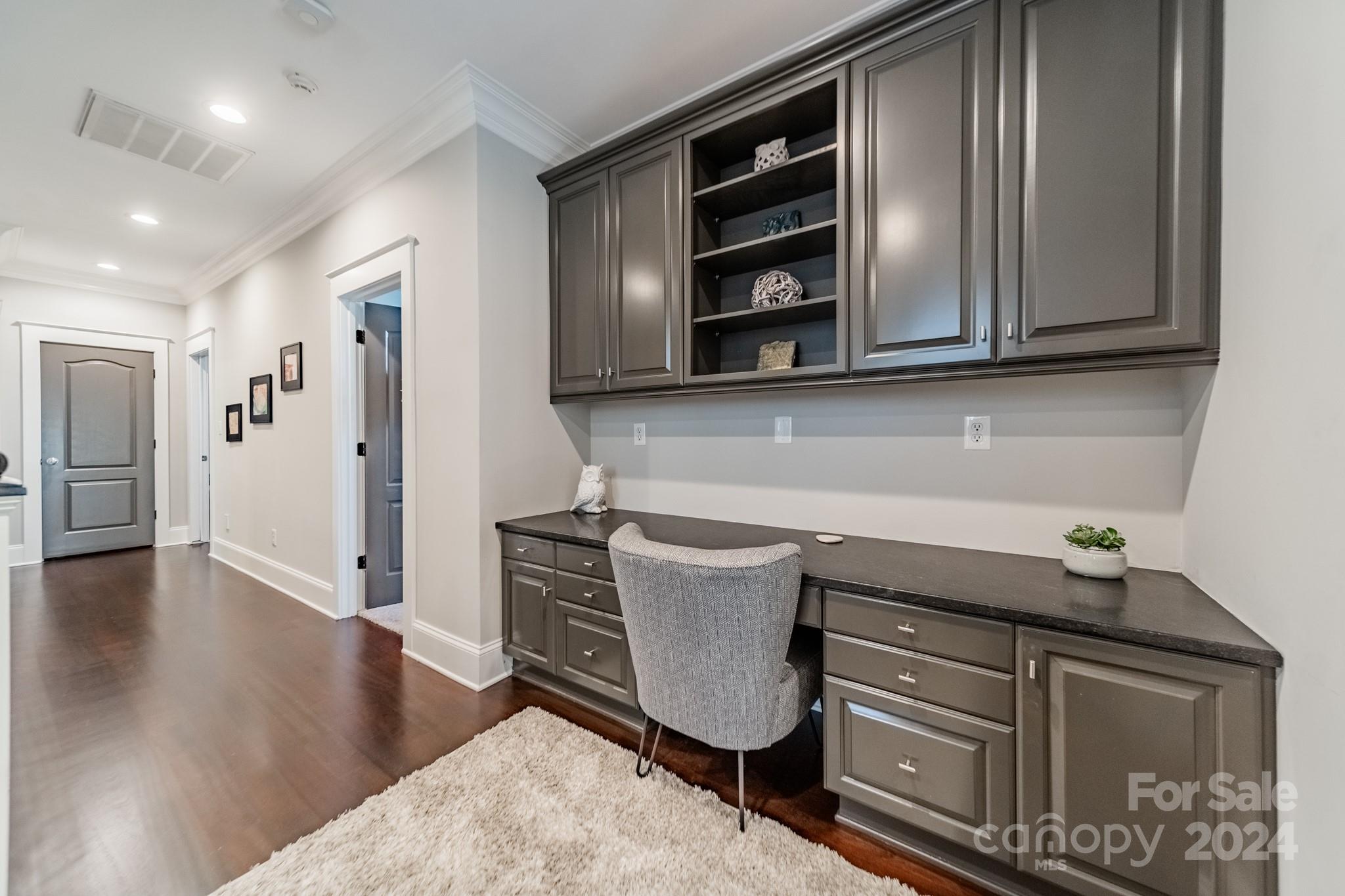 109 Deacons Pond Court