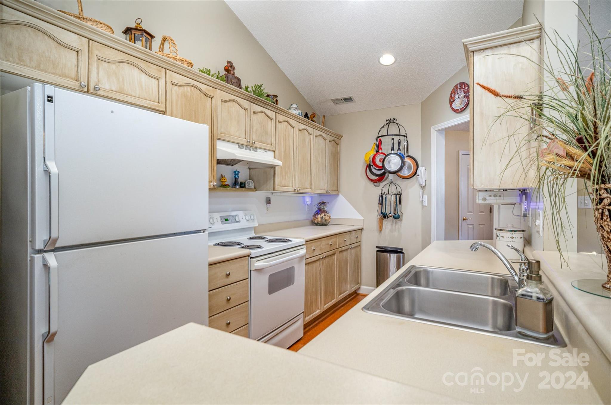 105 Oak Village Parkway