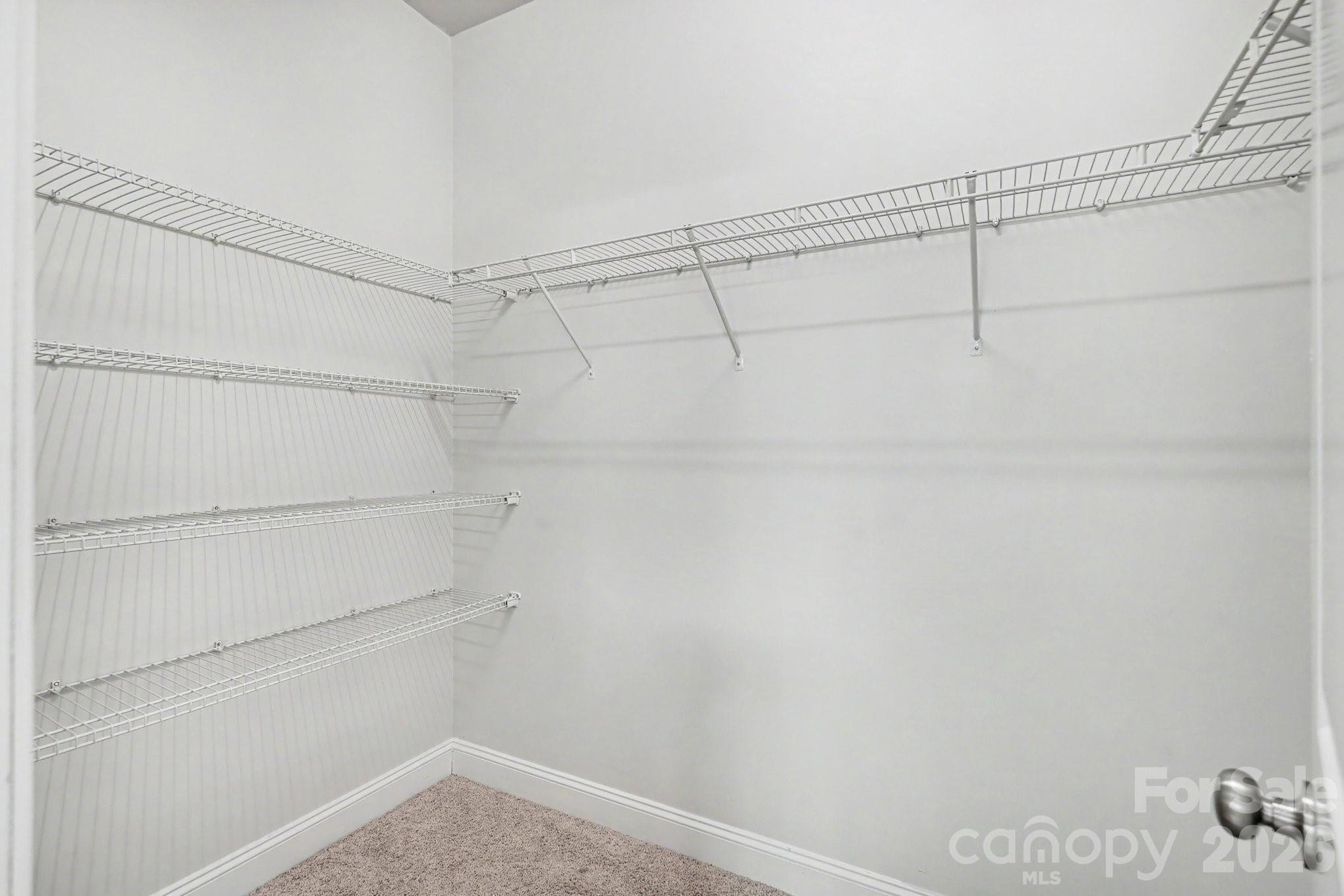 204 Paradise Hills Circle
