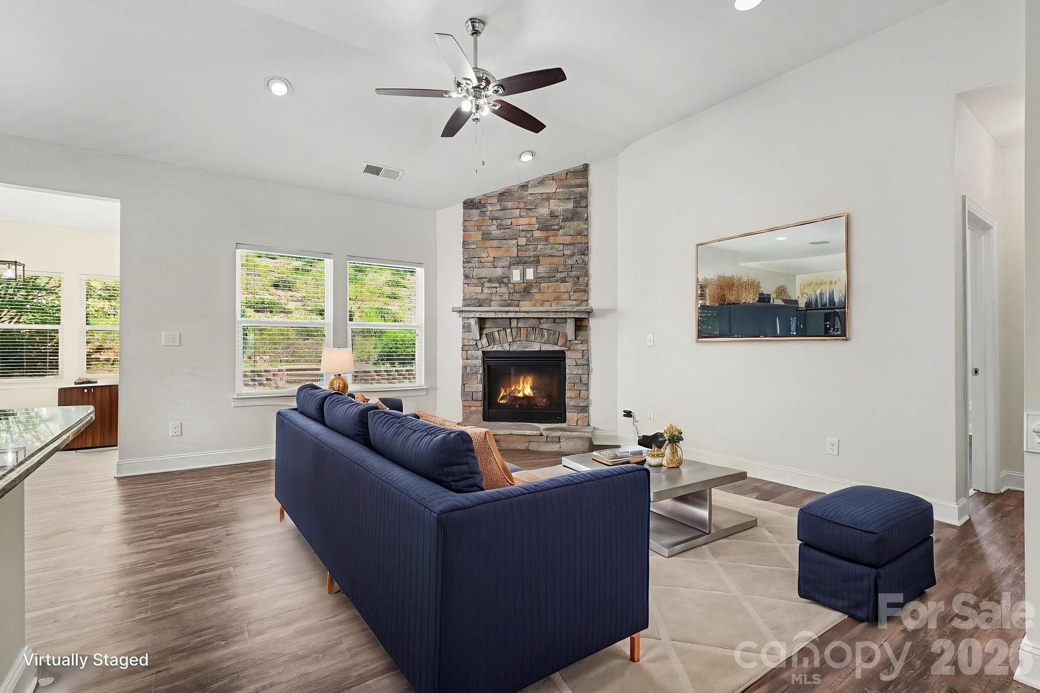 204 Paradise Hills Circle