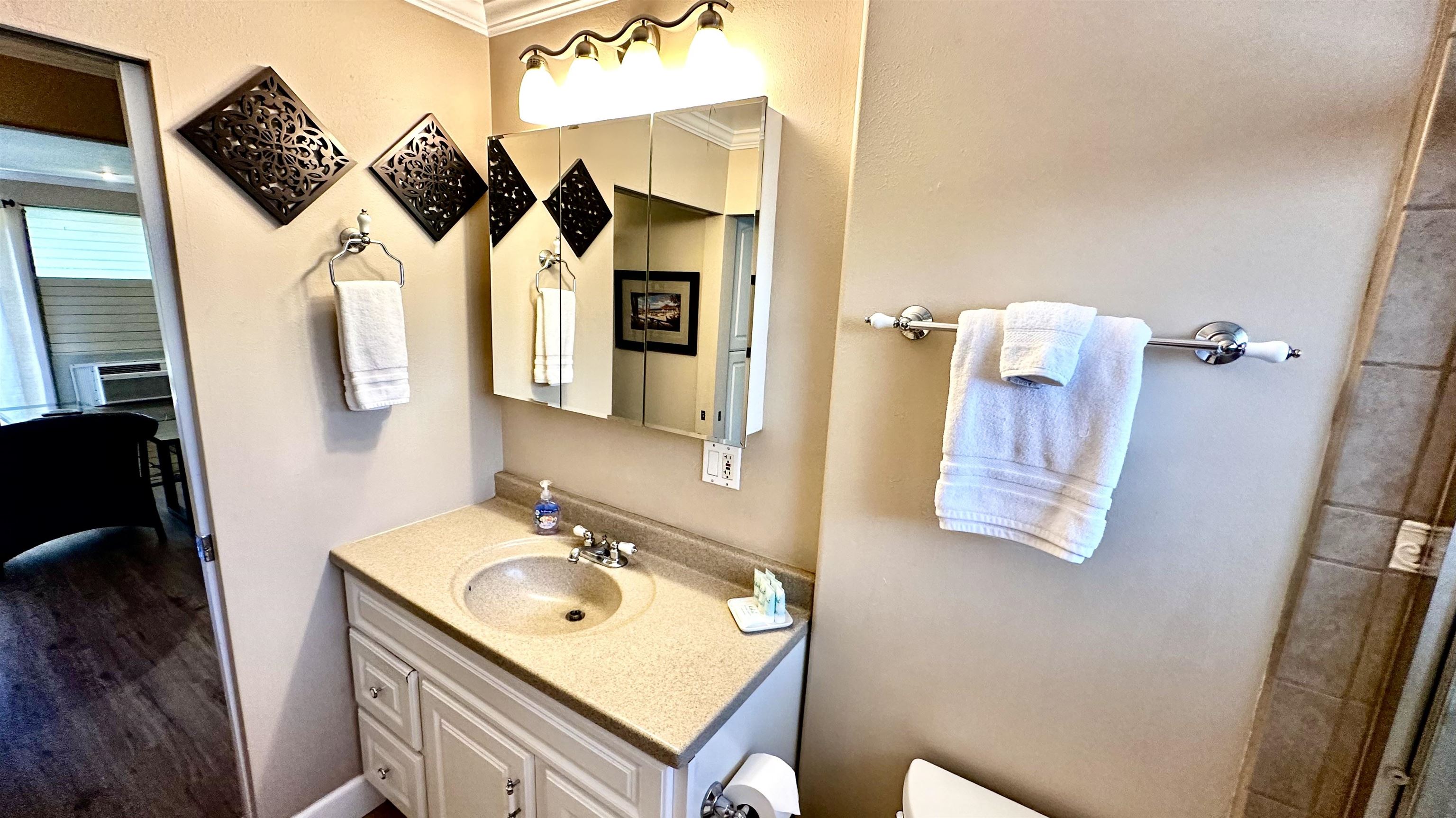 3559 Lower Honoapiilani Rd Unit: 3M