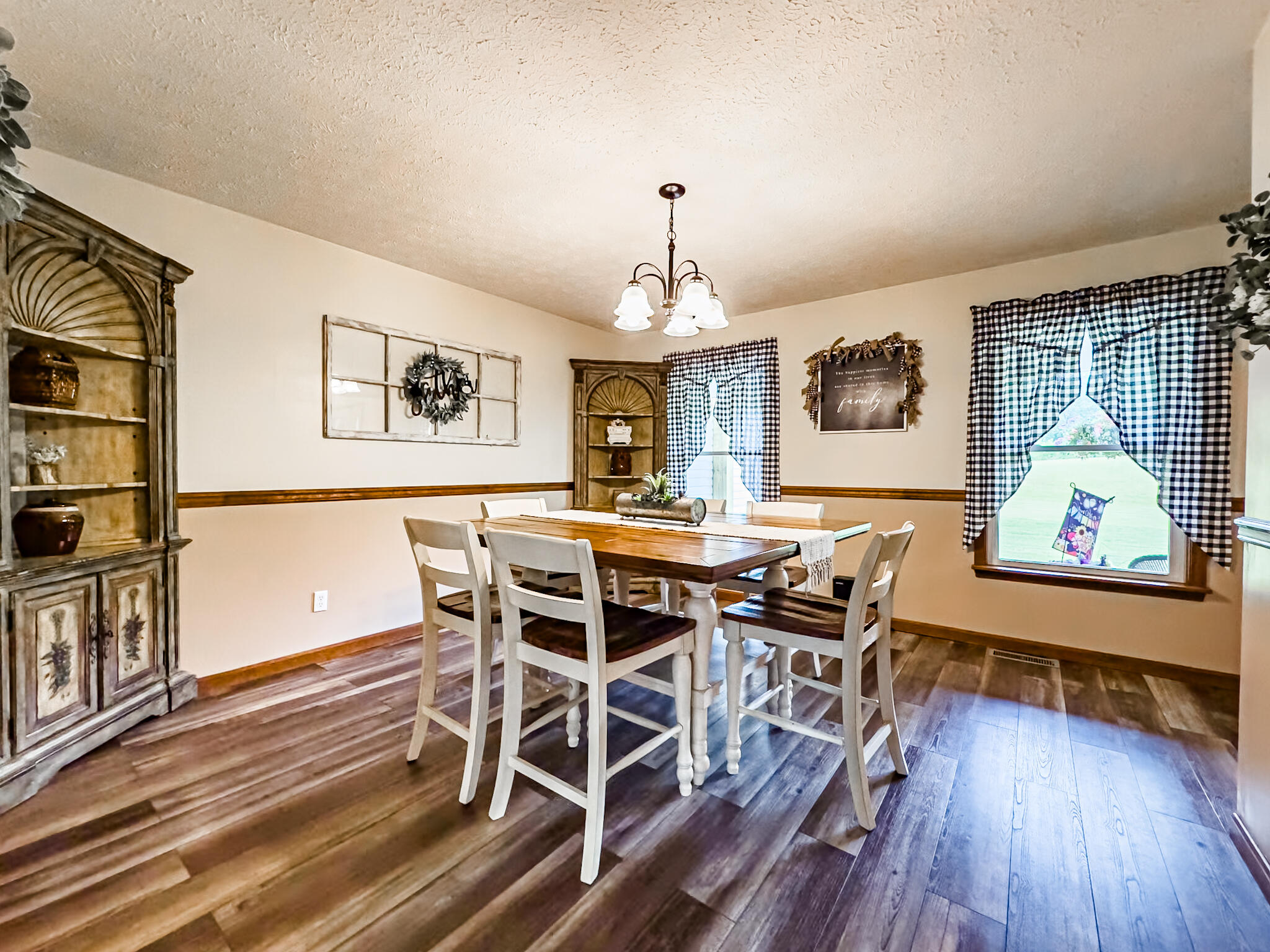 4280 Dry Creek Road