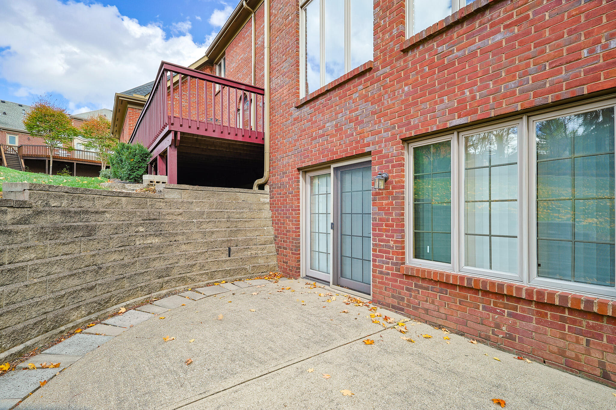 3016 Winterbourne Drive