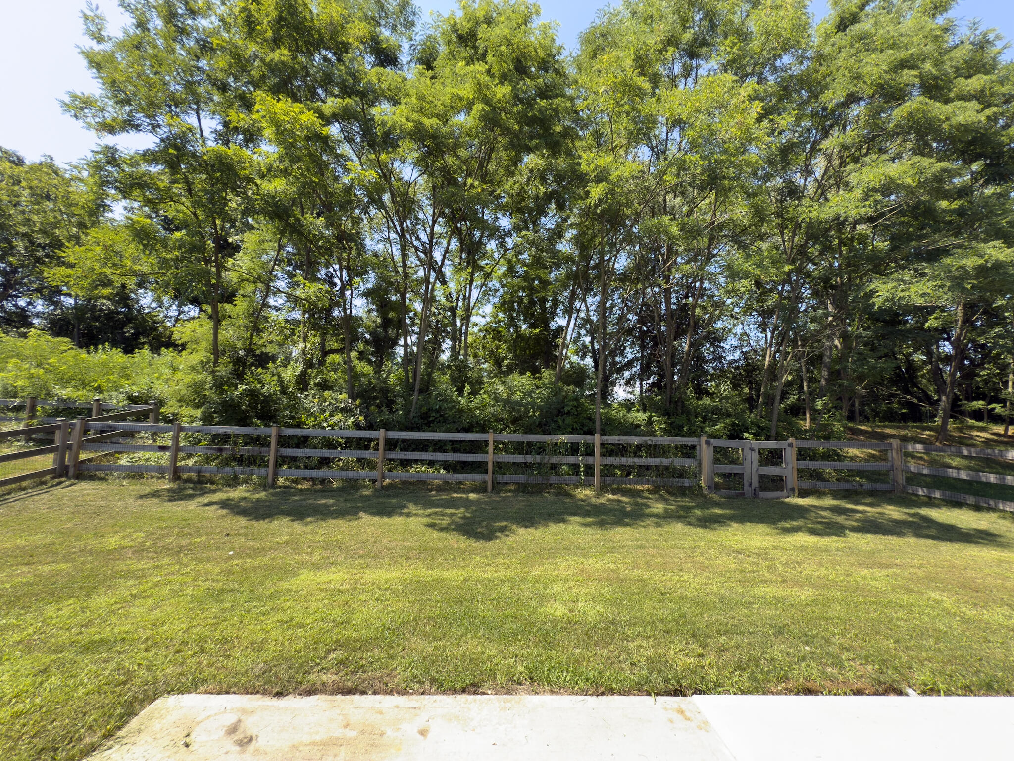 926 Darlington Creek Drive