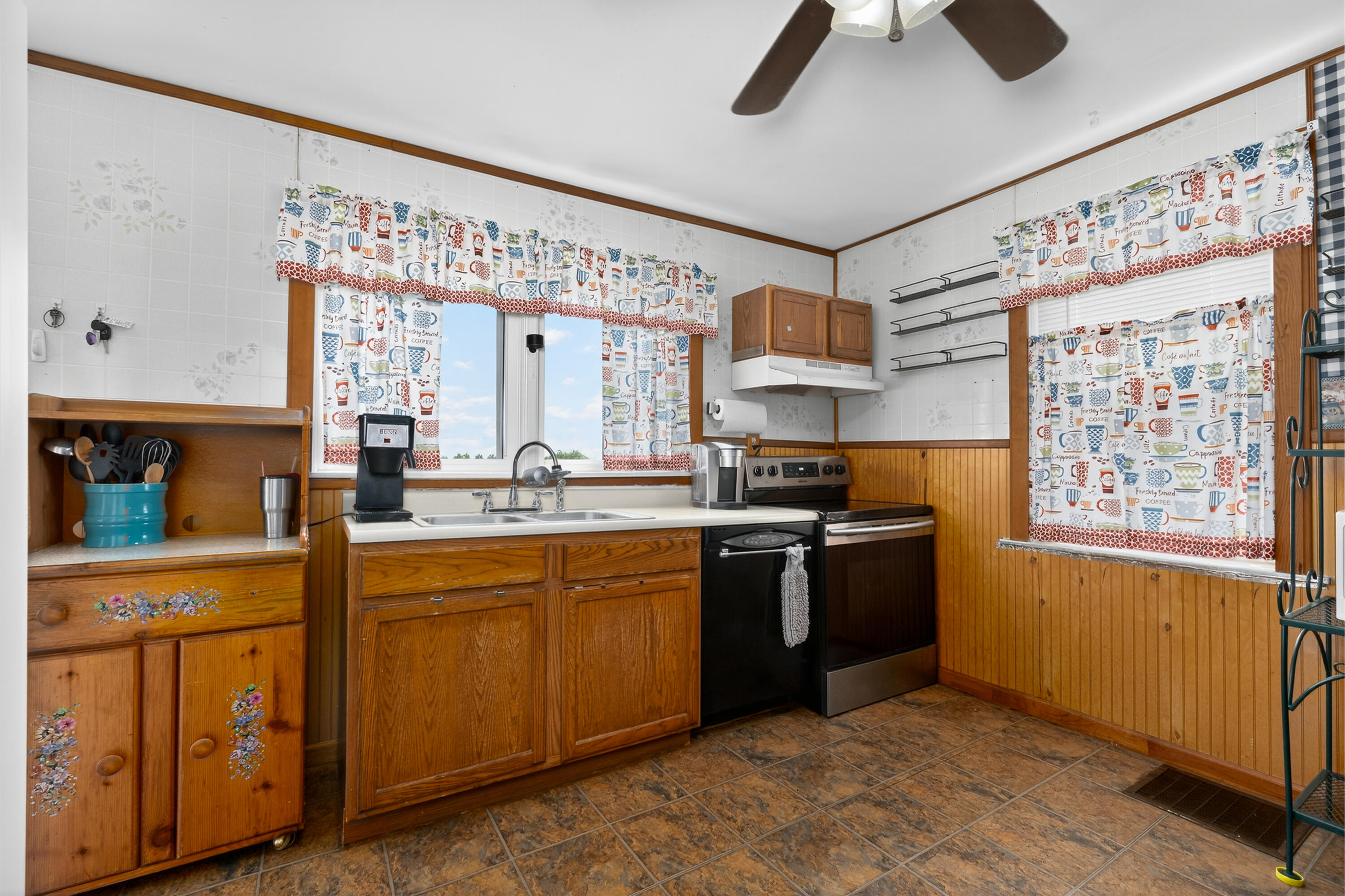 1453 Hickory Grove Road