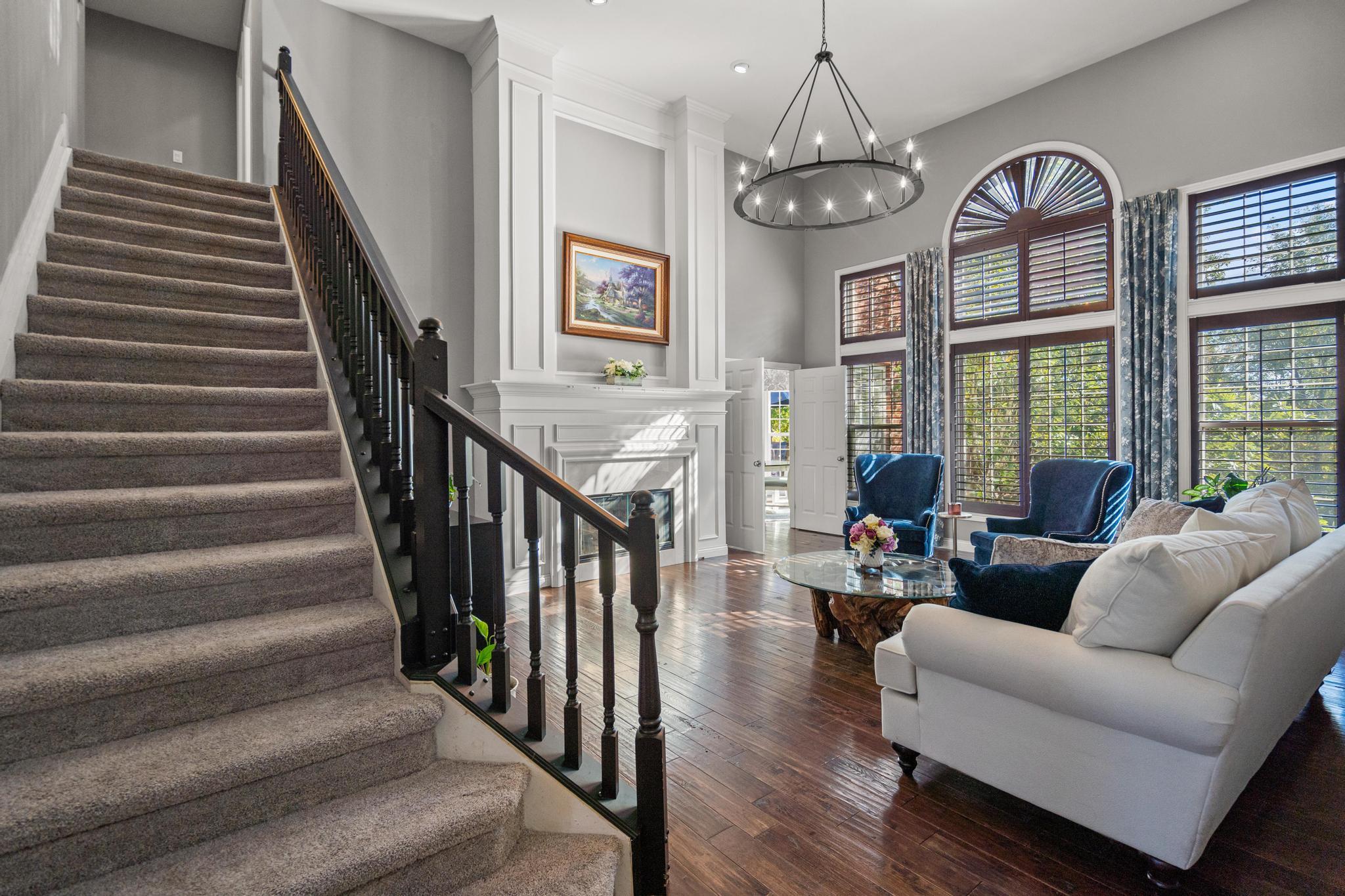 1727 Coachtrail Drive