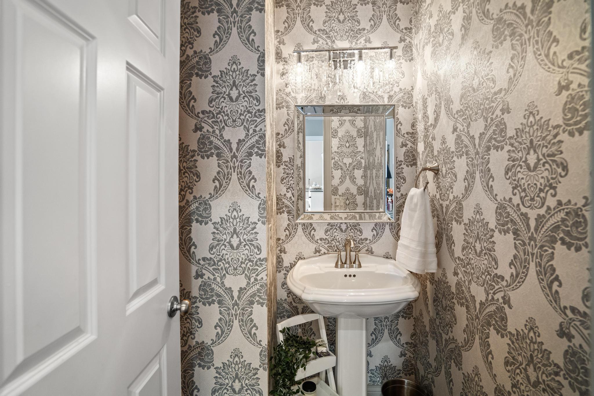 1727 Coachtrail Drive