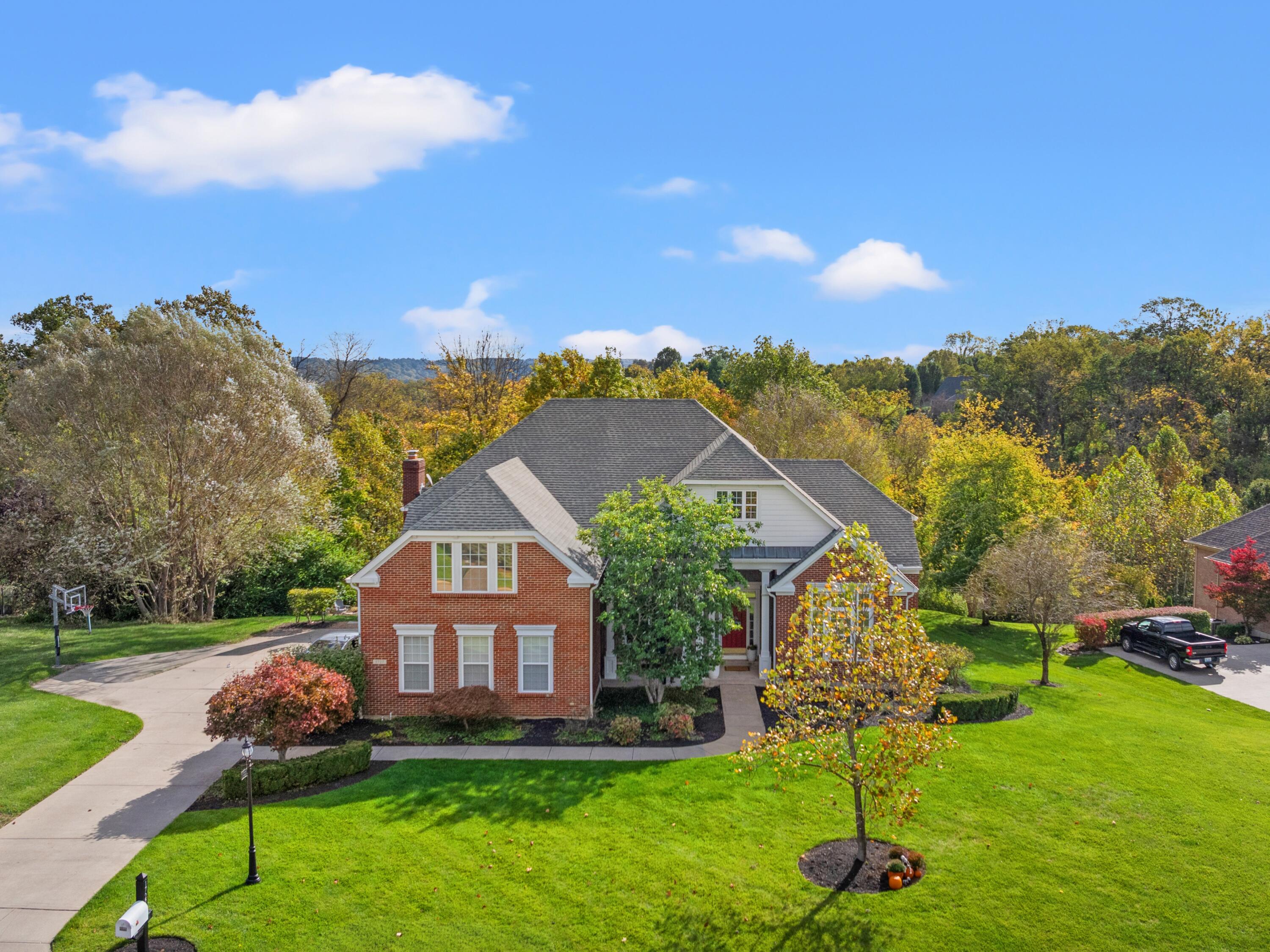 1727 Coachtrail Drive