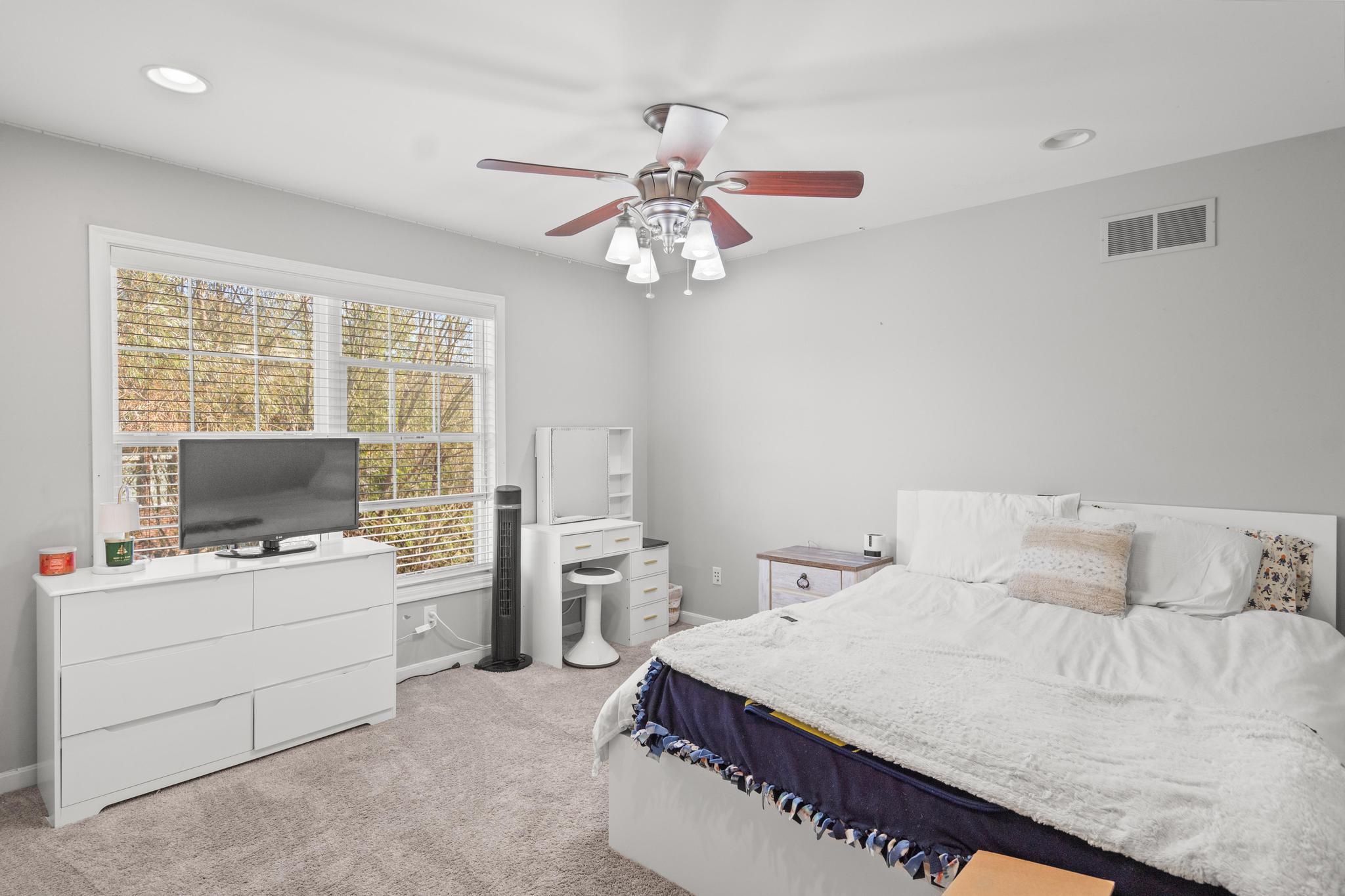 1727 Coachtrail Drive