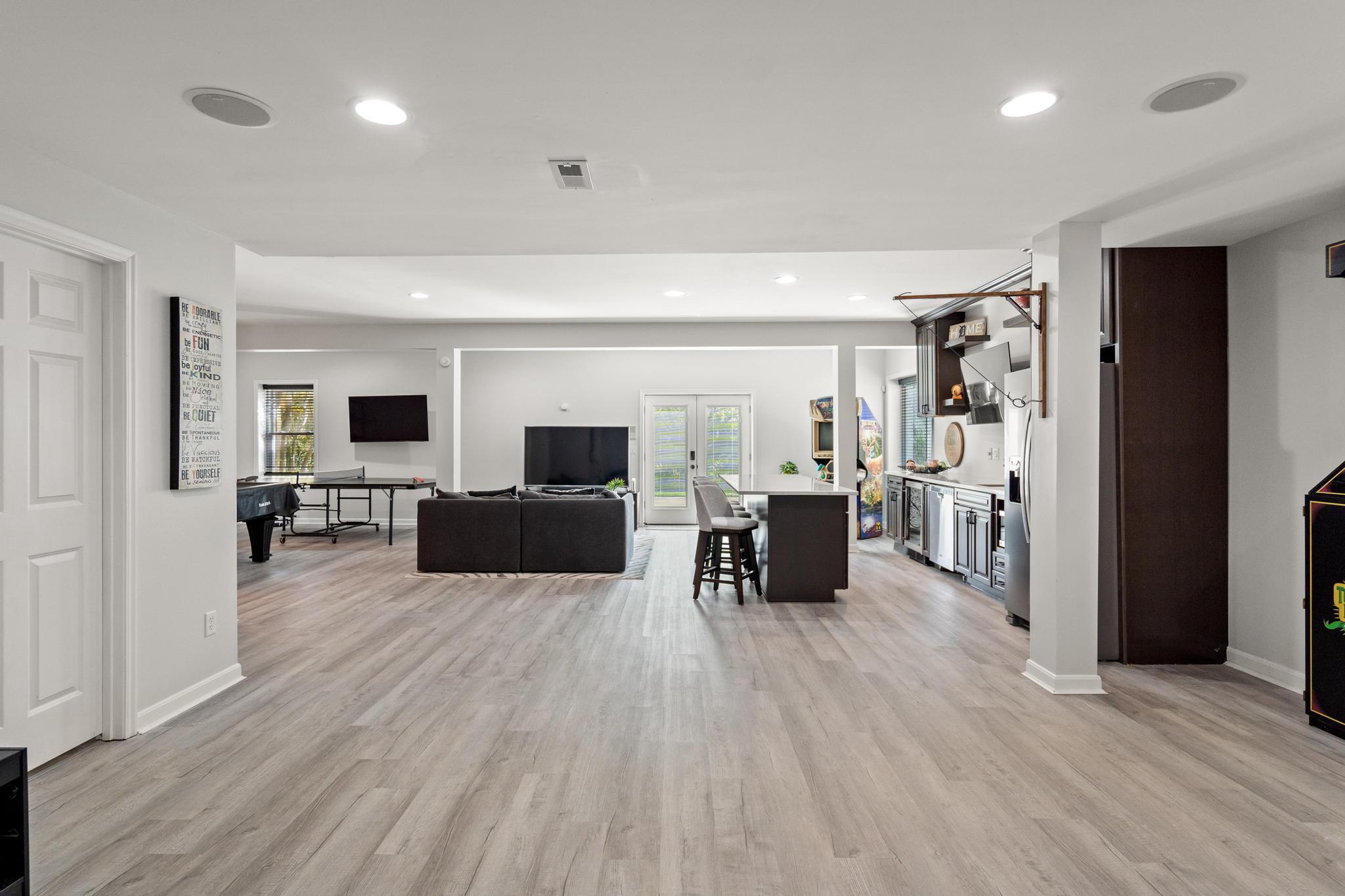 1727 Coachtrail Drive