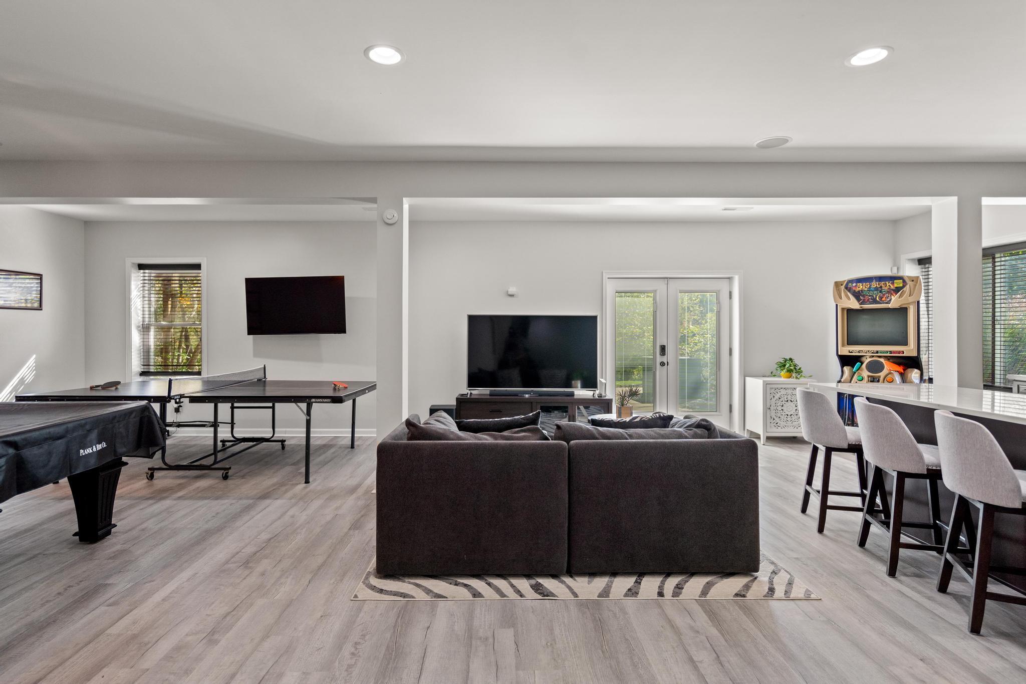 1727 Coachtrail Drive