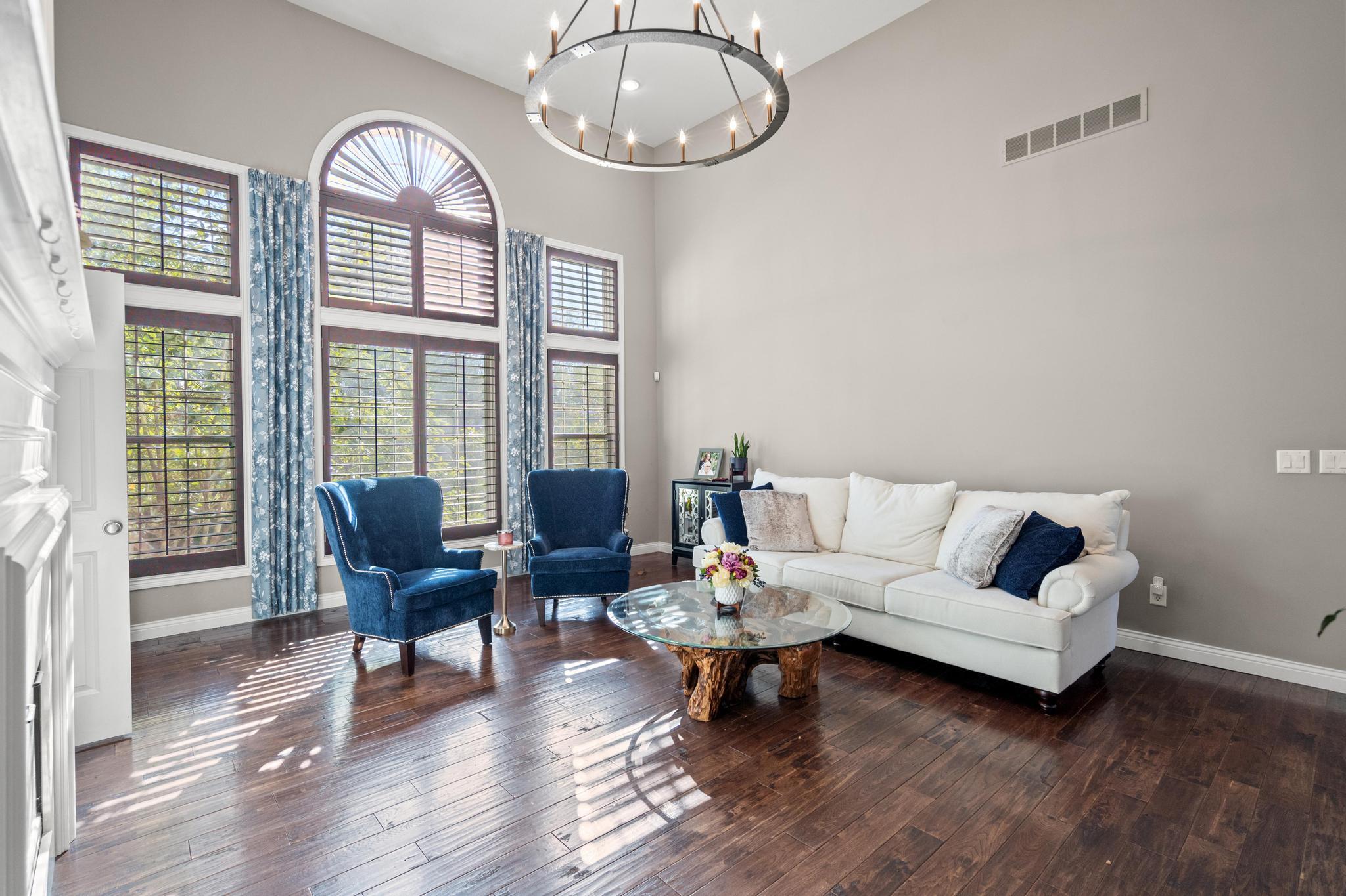 1727 Coachtrail Drive