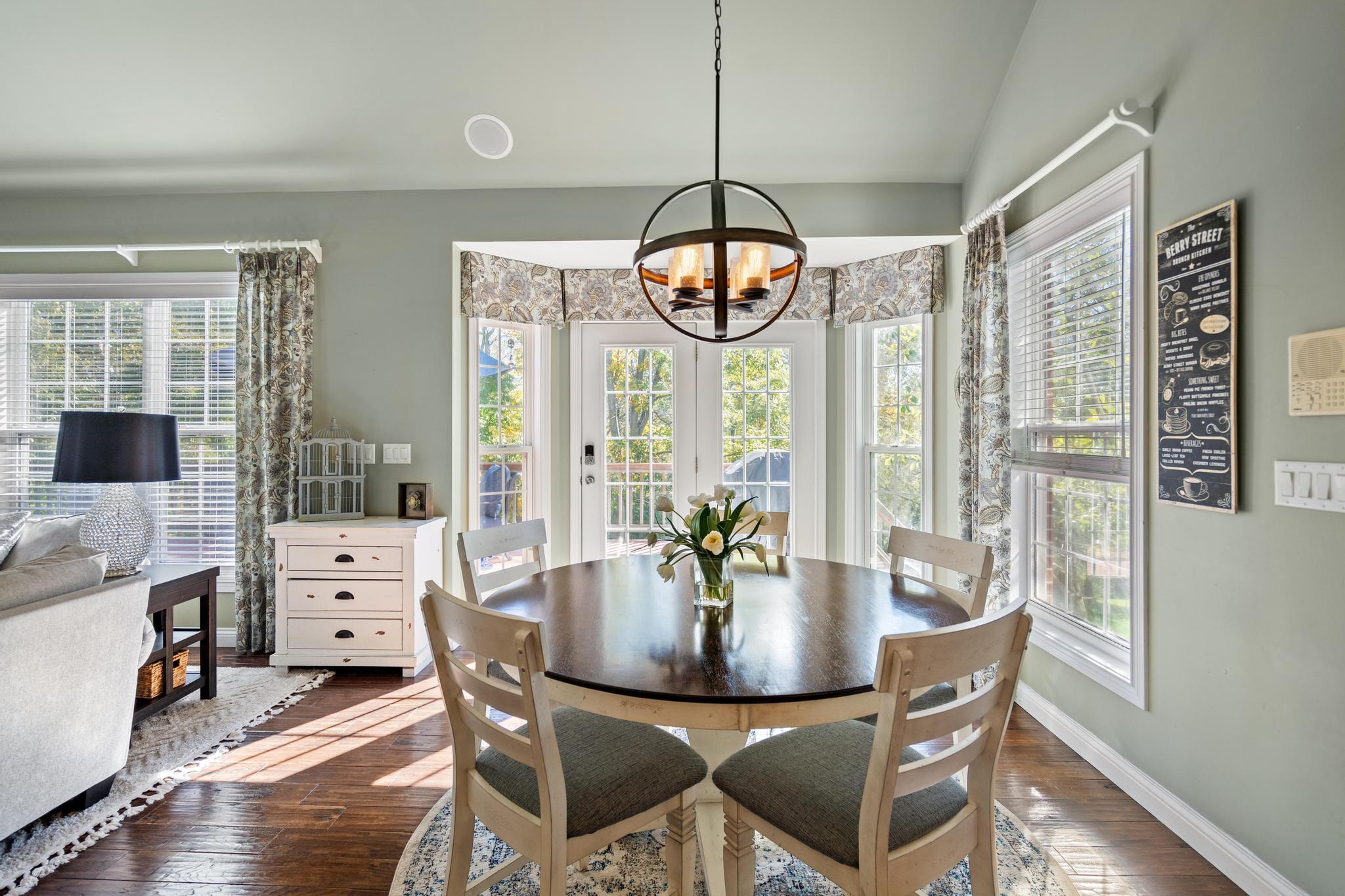 1727 Coachtrail Drive