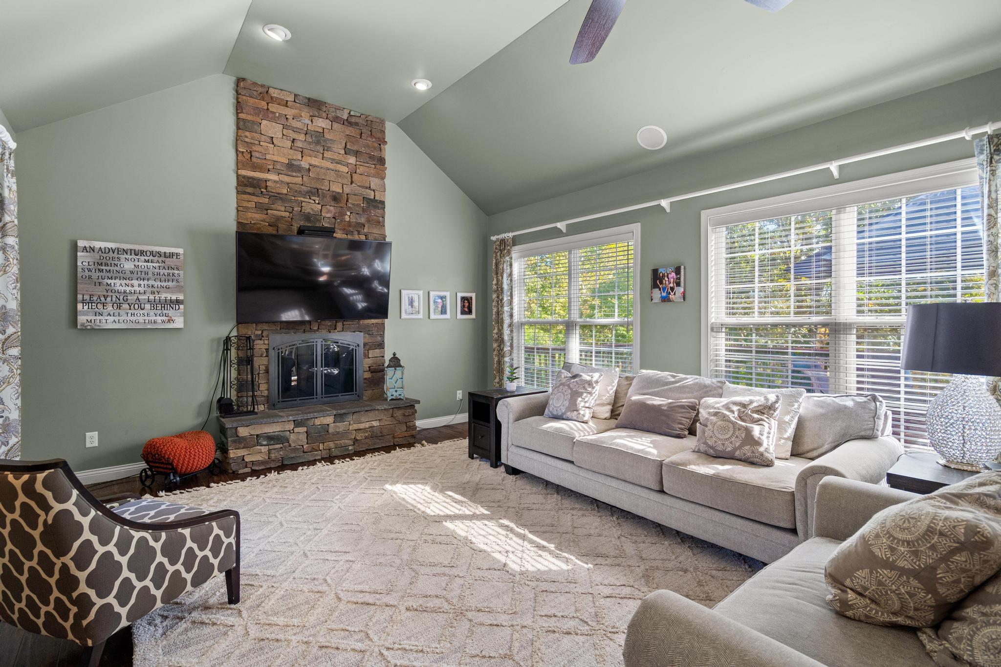 1727 Coachtrail Drive