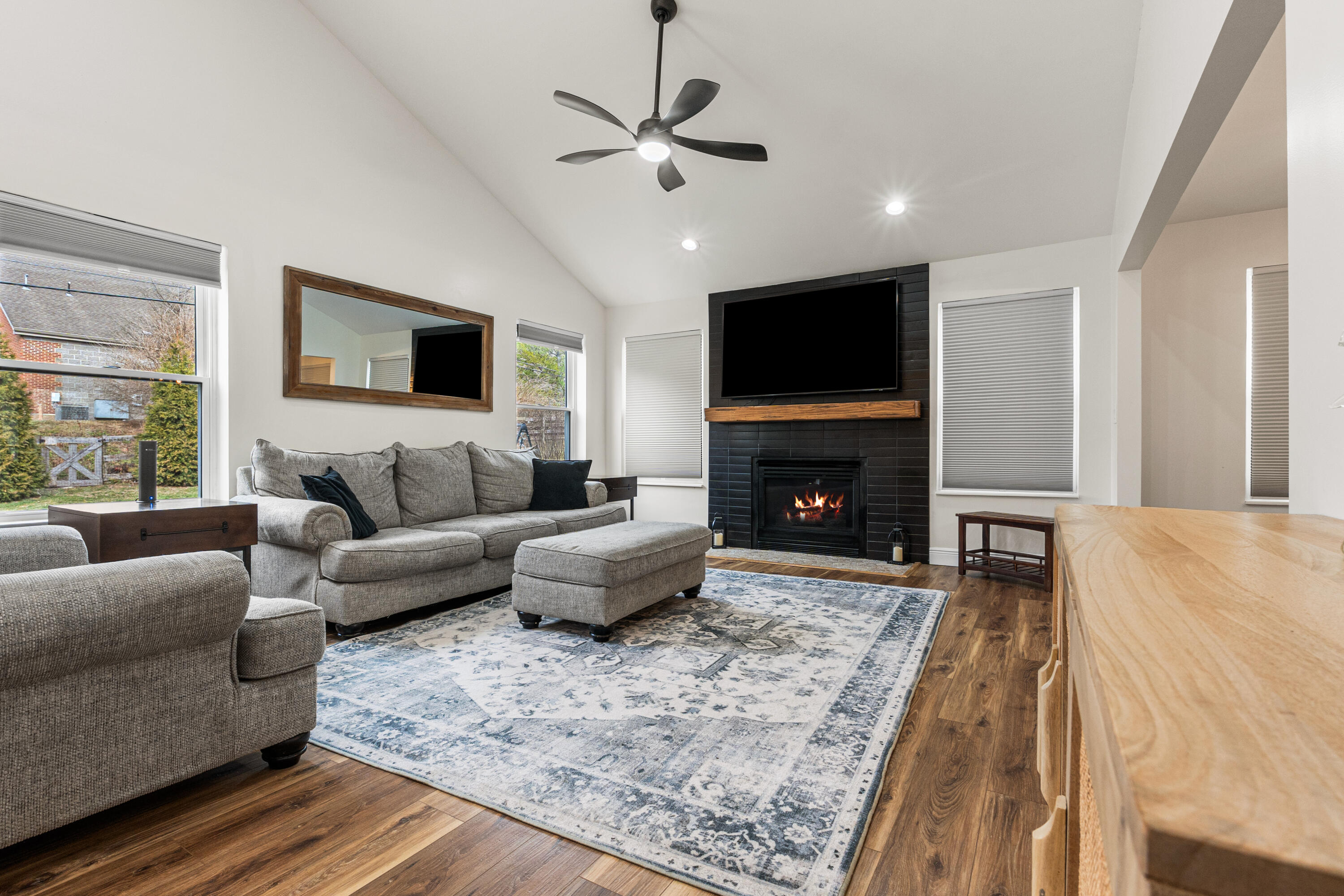 7389 Cumberland Circle