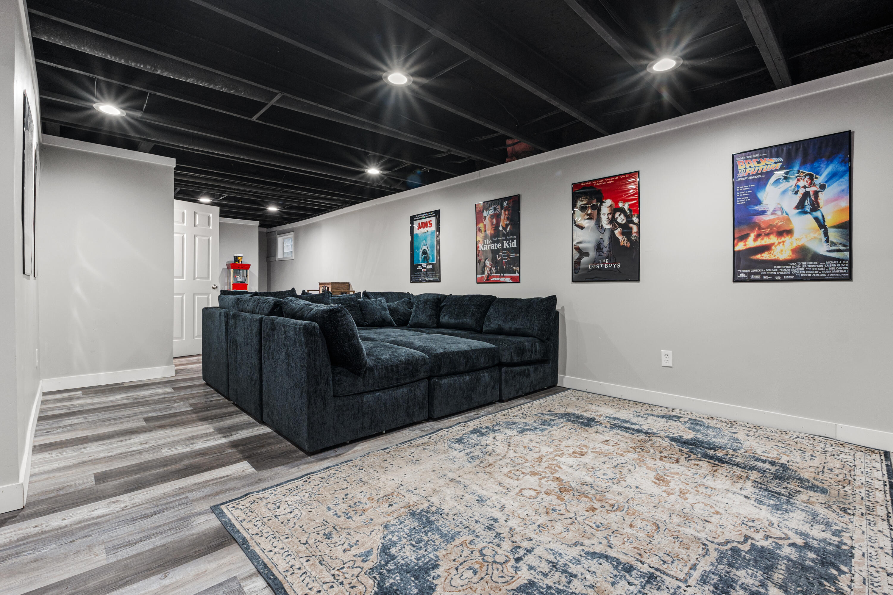 7389 Cumberland Circle