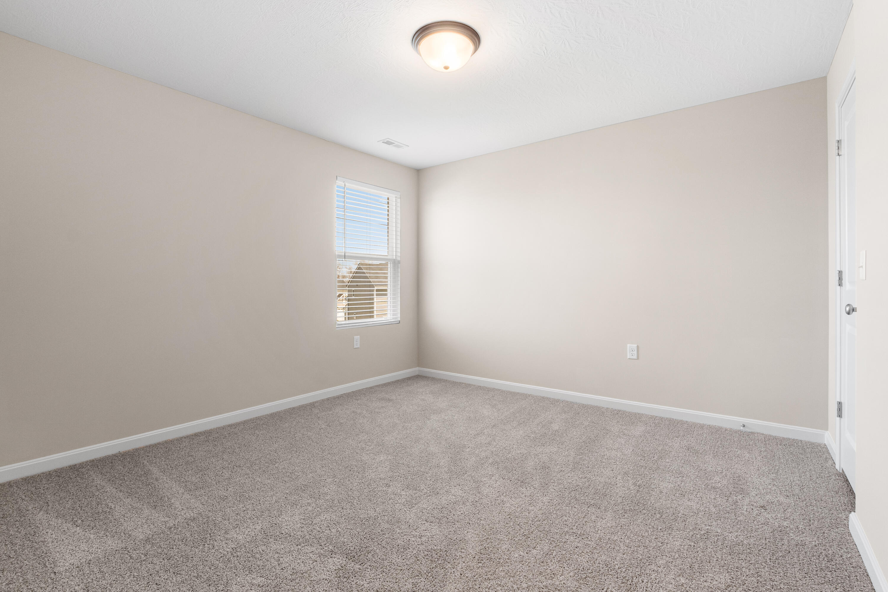 6685 Gordon Boulevard