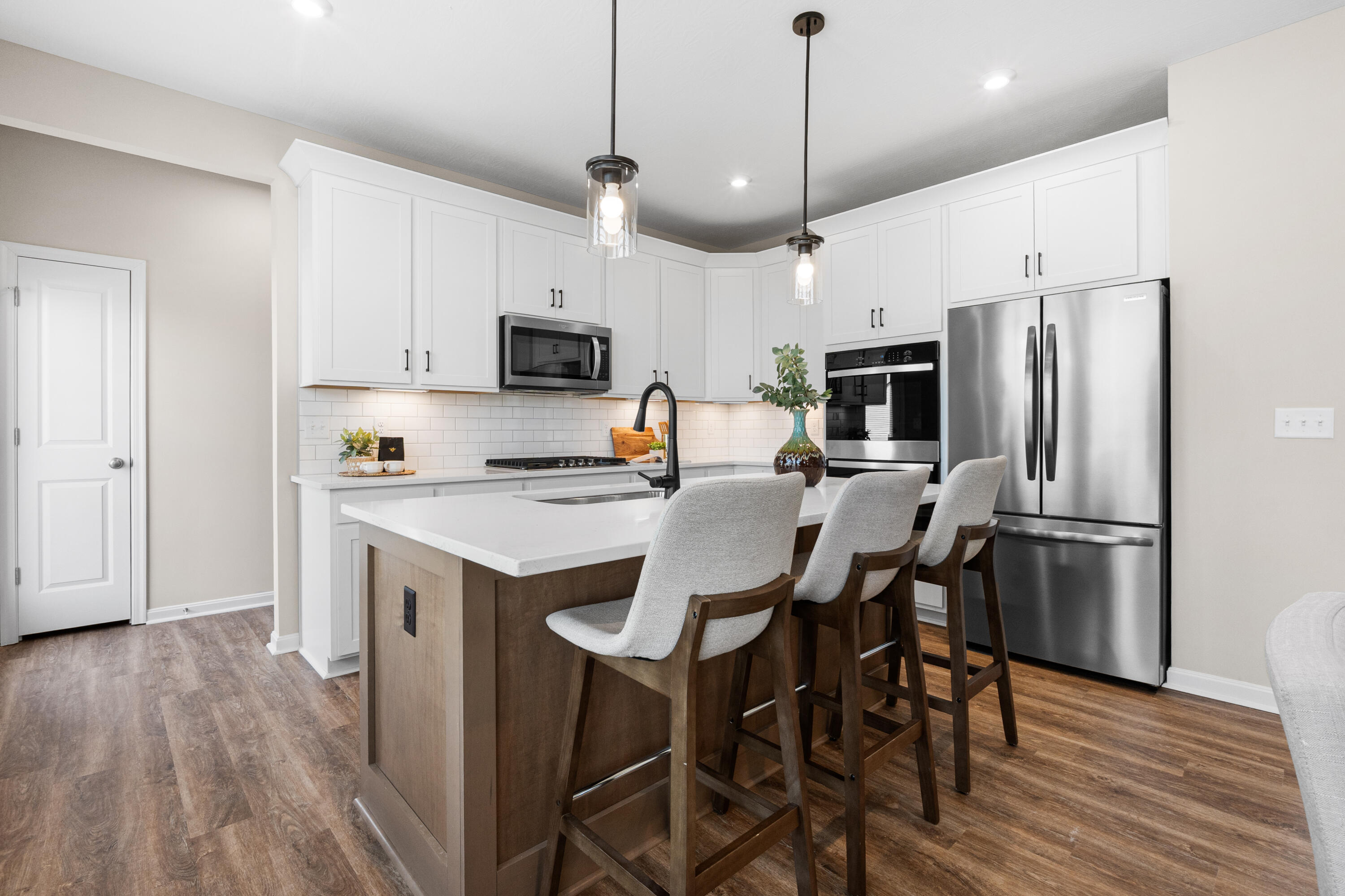 6685 Gordon Boulevard