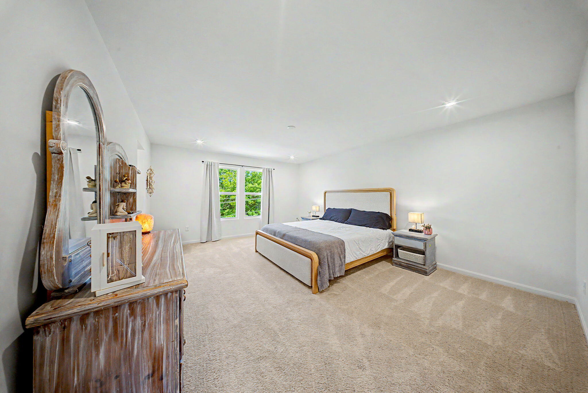 1311 Meadowcrest Circle