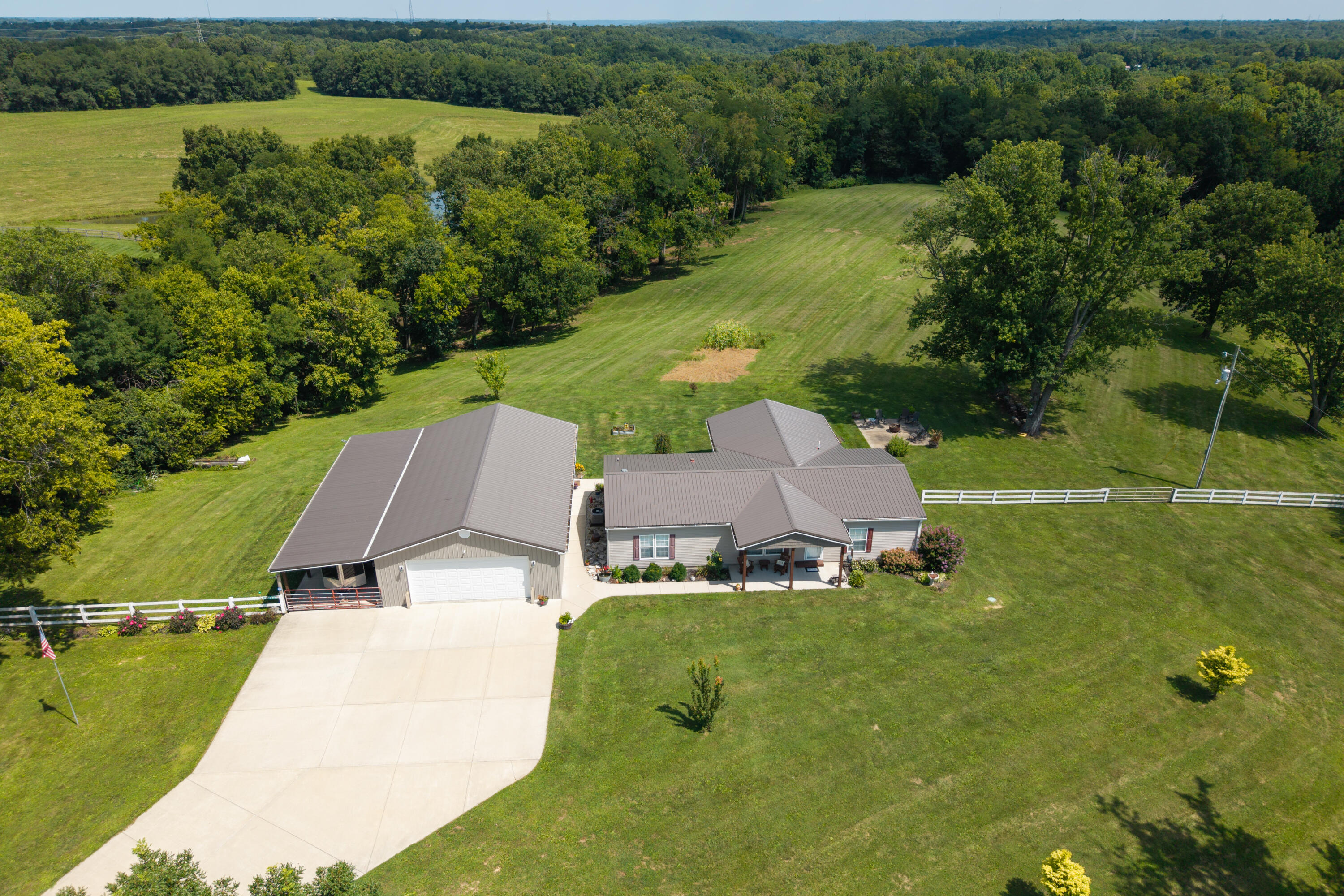 445 Cemetary Road