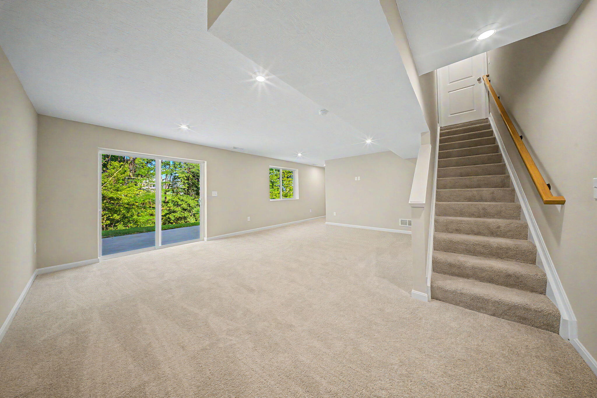 6912 Owen Drive