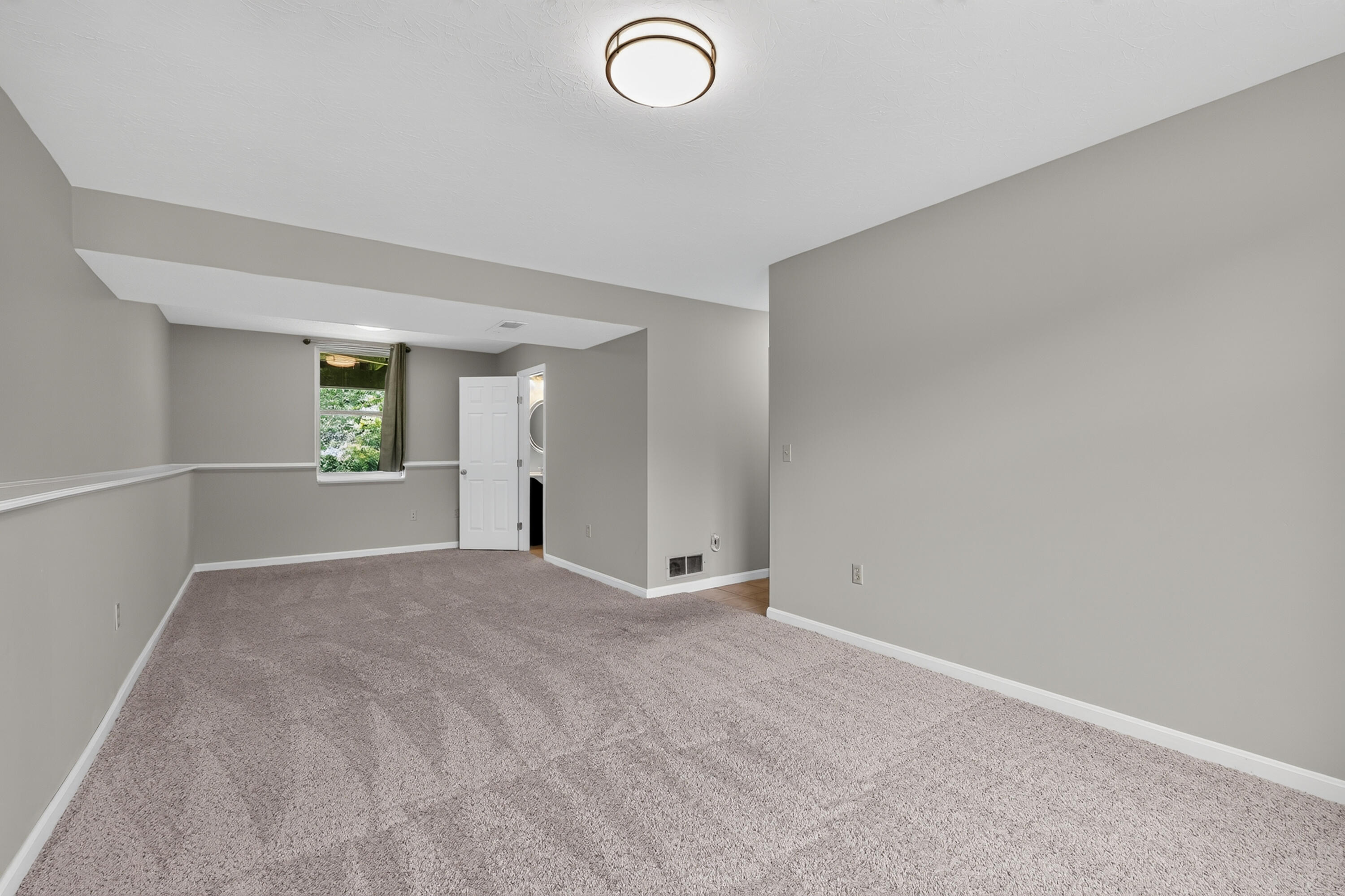1092 Amblewood Court