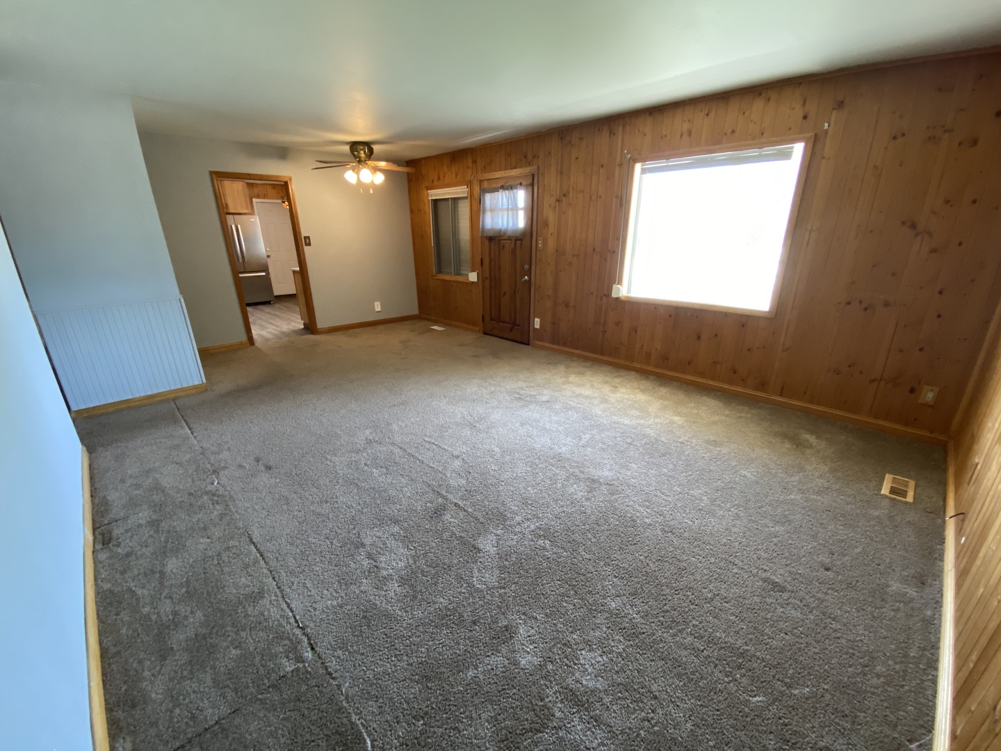 2041 E Sauk Trail