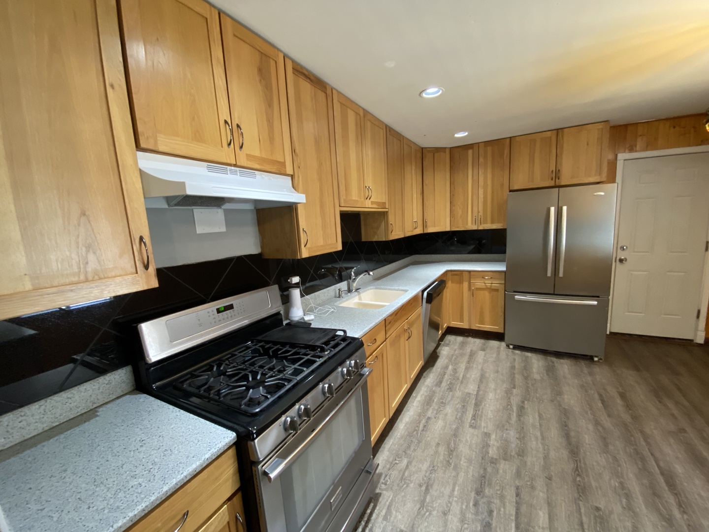 2041 E Sauk Trail